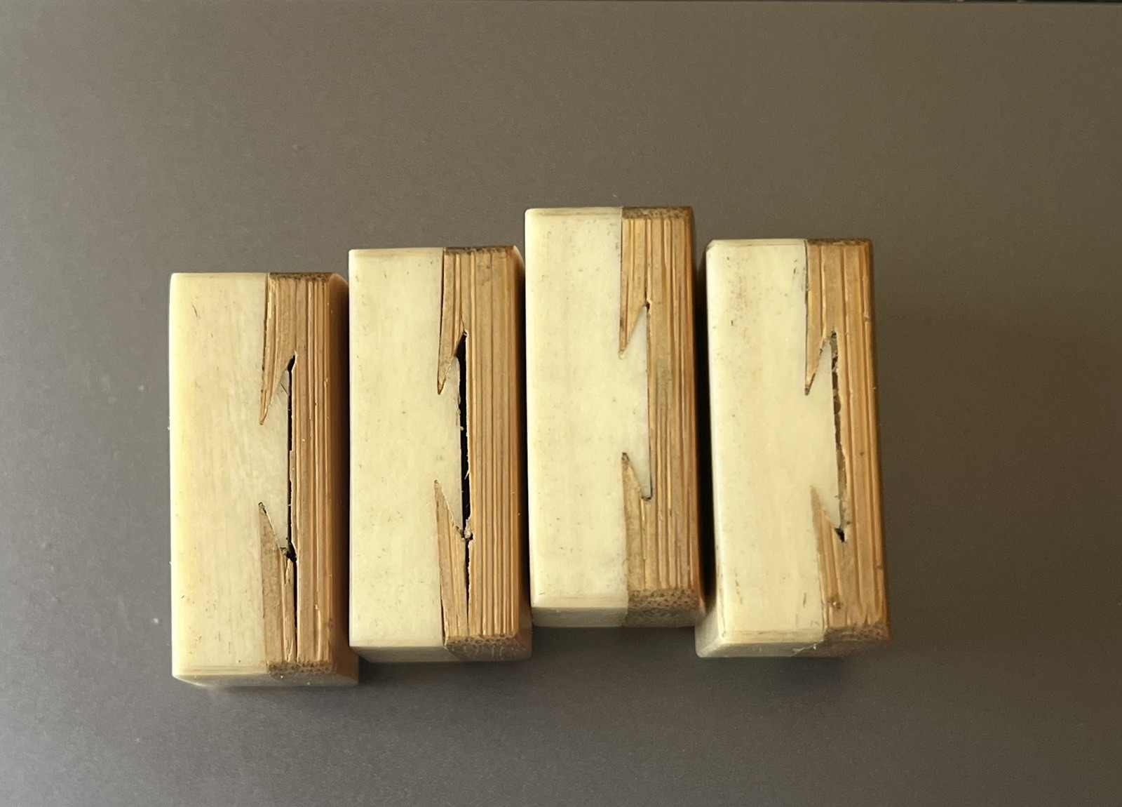 1 Vtg 1920’s Quality Mahjong Bone/Bamboo Replacement Tile 8 DOT – thick bone