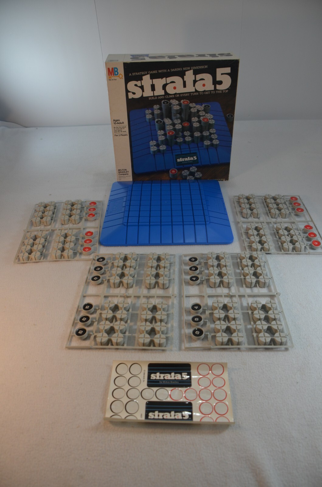 Vintage Strata 5 Board Game Milton Bradley 10-adult Missing Directions New Open