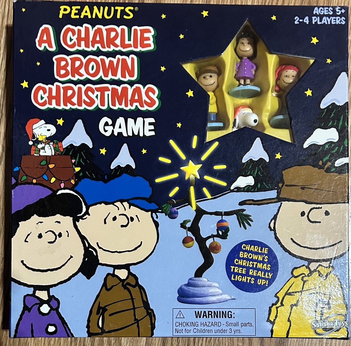 2007 Peanuts A Charlie Brown Christmas Board Game Sababa Toys Light-Up Tree New