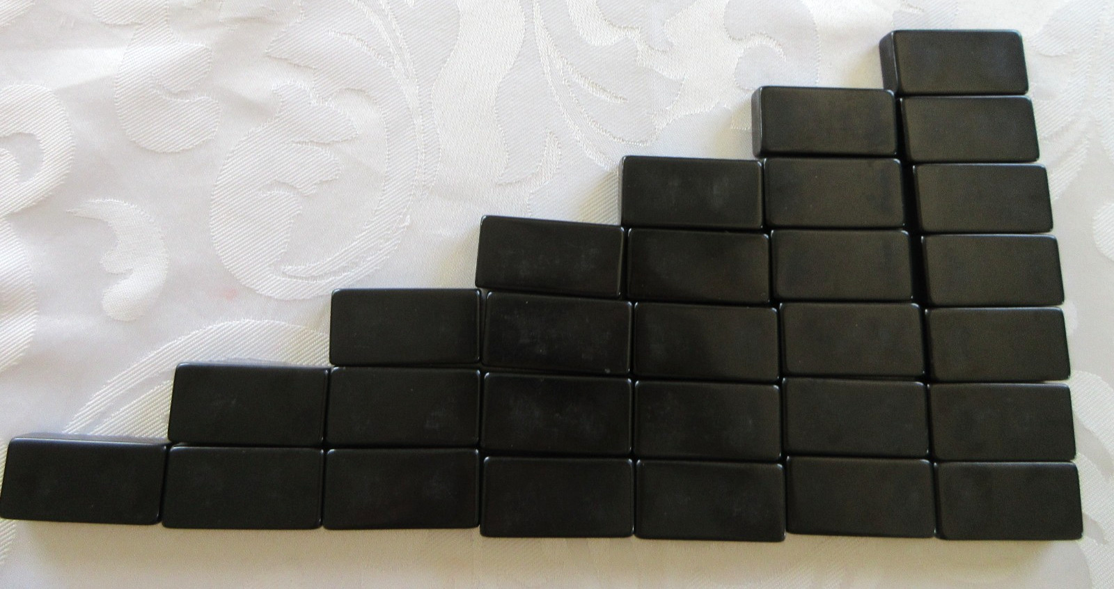 Vtg Puremco Super Thick 1/2” Marblelike Black Professional Dominoes USA #816