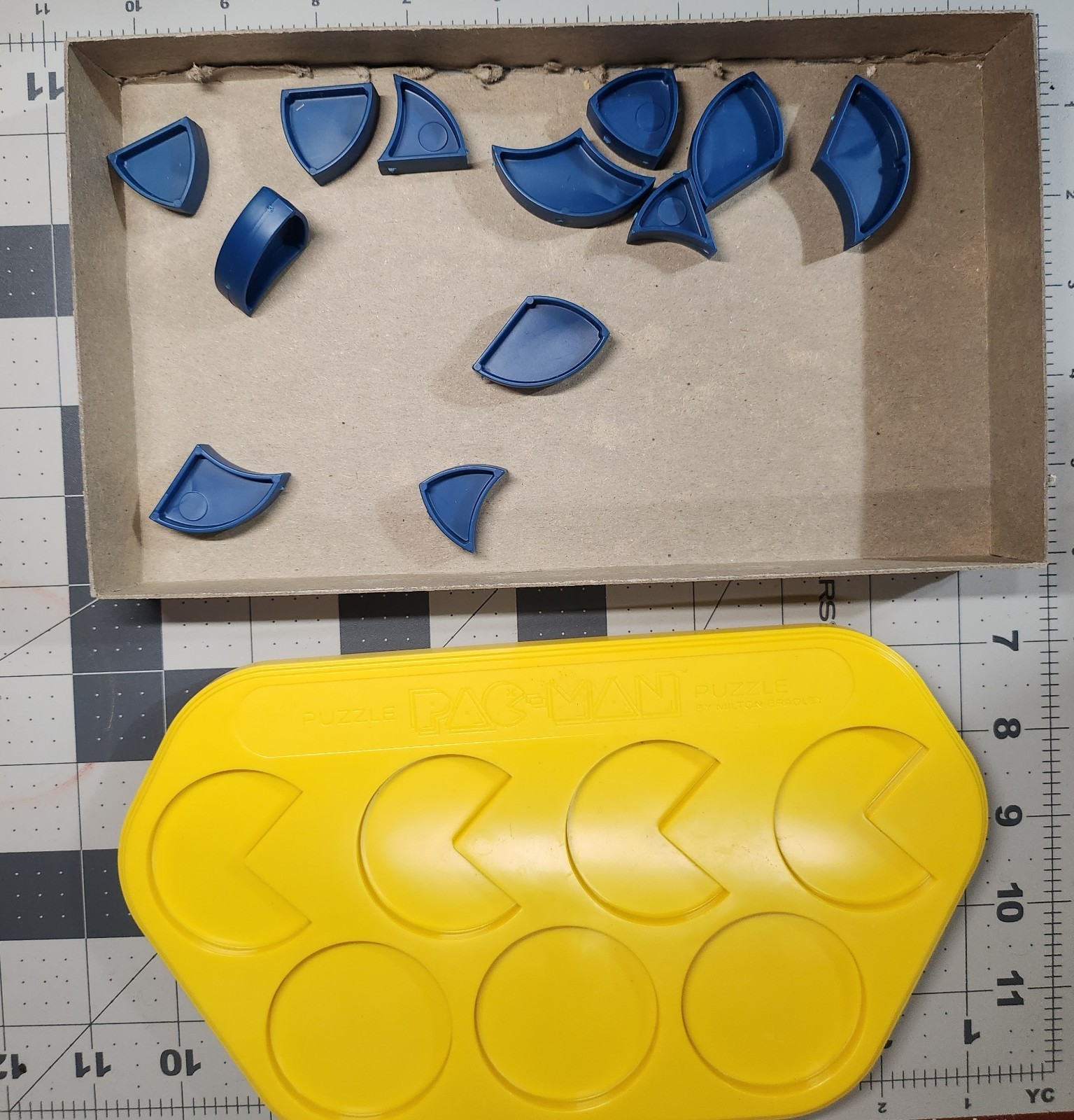 Milton Bradley, Pac-Man Puzzle, Vintage Game