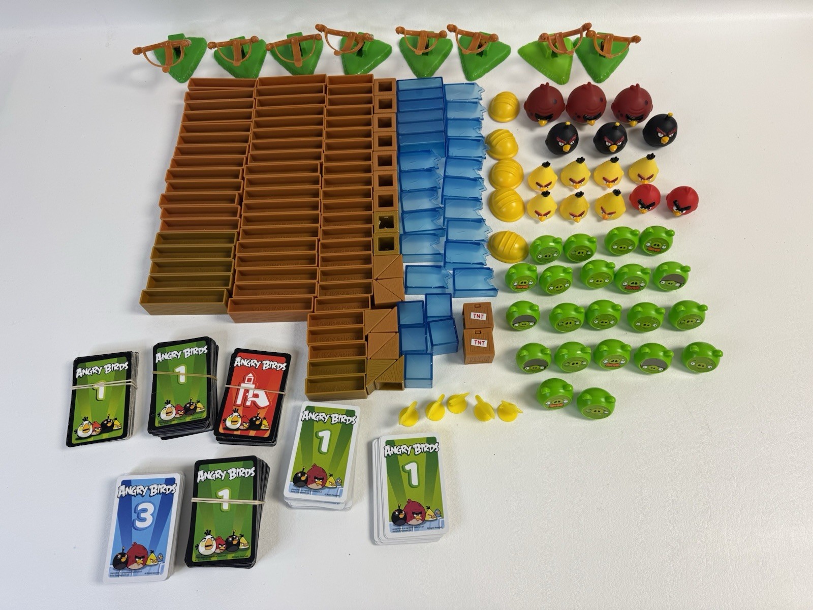 Angry Birds “Knock On Wood” & “On Thin Ice“ Fun Games 2010/11 HUGE Lot 162 Pc+