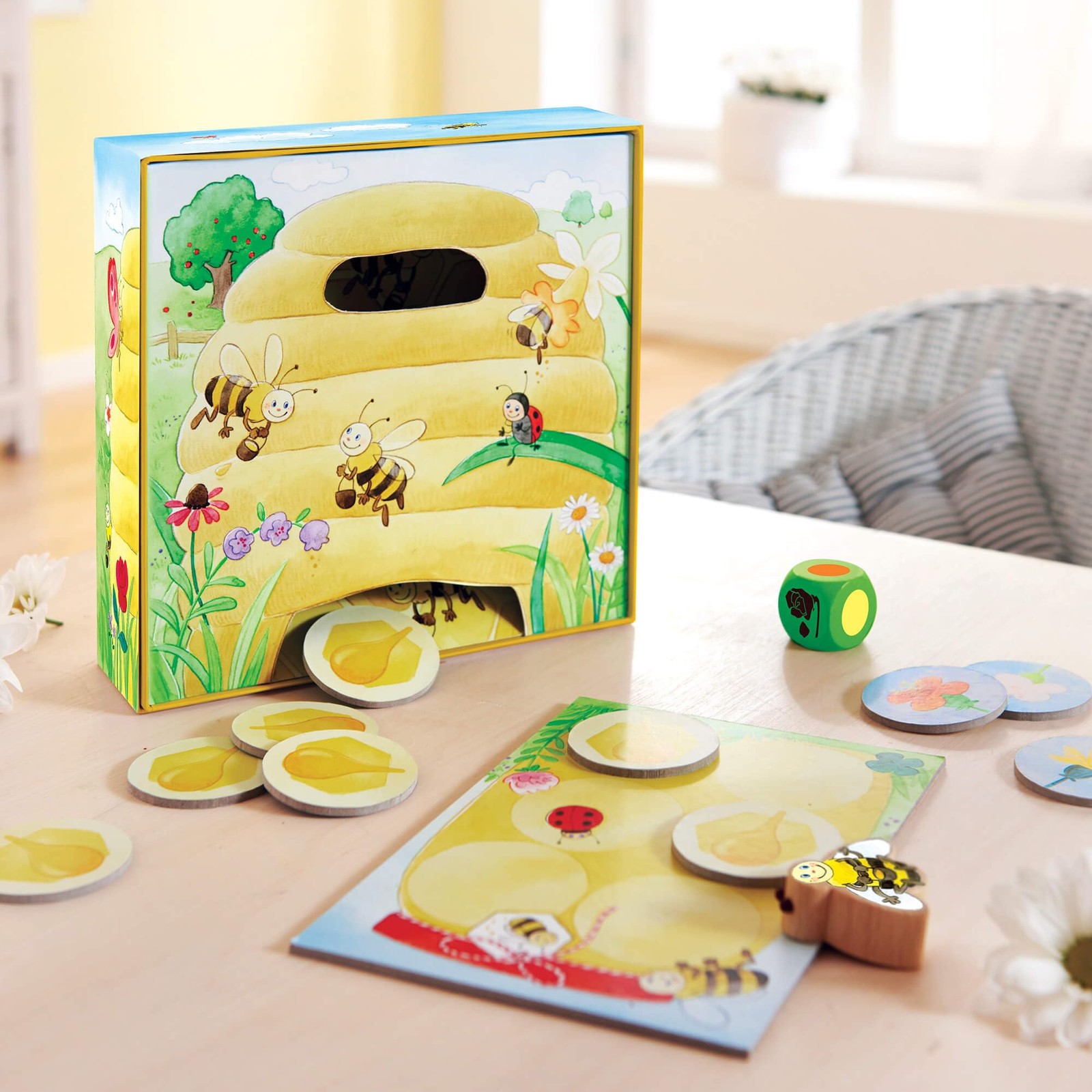 My Very First Games Hanna Honeybee – 2 Cooperative Color Die Games Ages 2+ (M…
