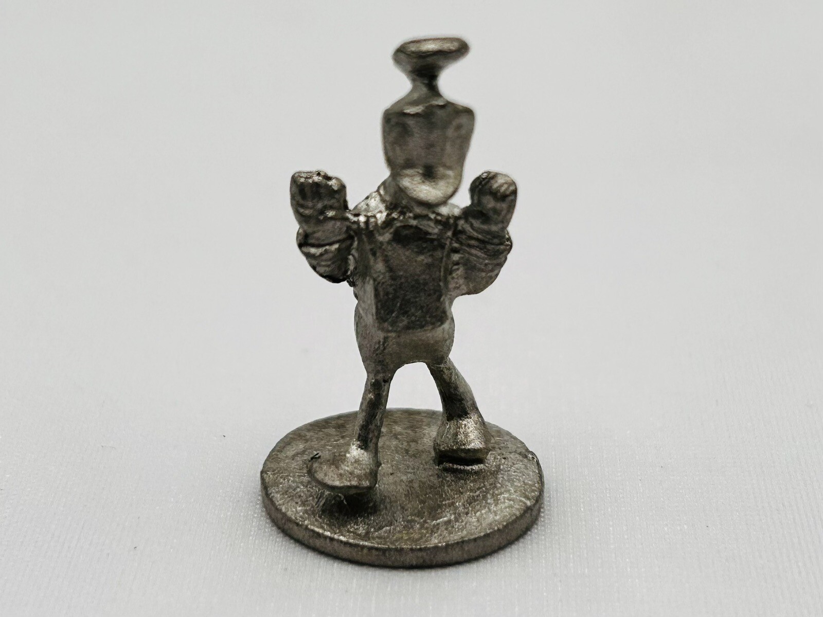 Disney Scene It DVD Game Replacement Parts 4 Metal Figurine’s Token 2004