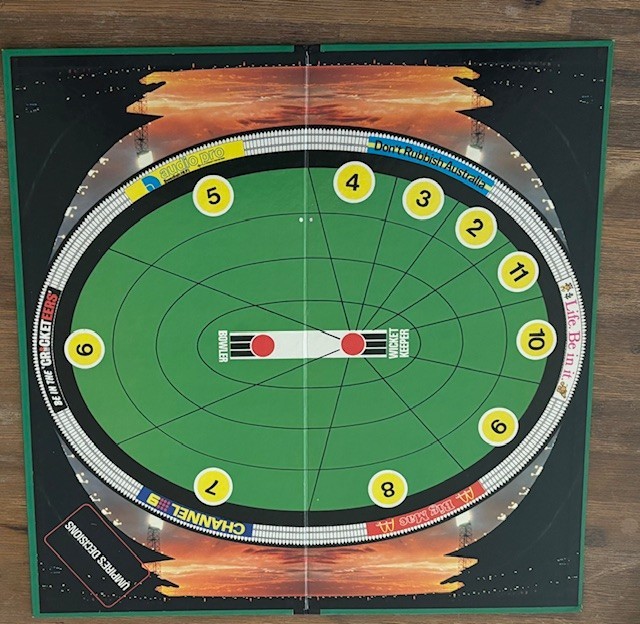 VINTAGE 1978 – World Series Cricket WSC -Night Cricket Board Game – RARE