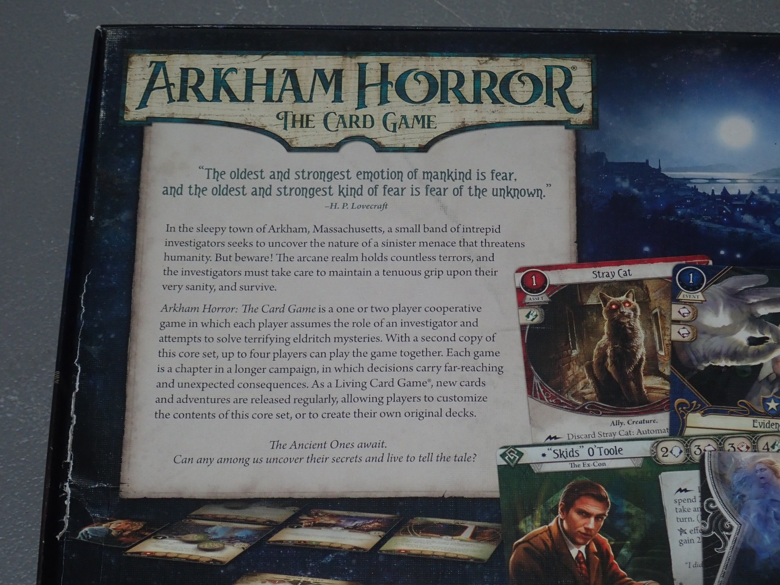 Arkham Horror The Card Game + Elder Sign Arkham Files