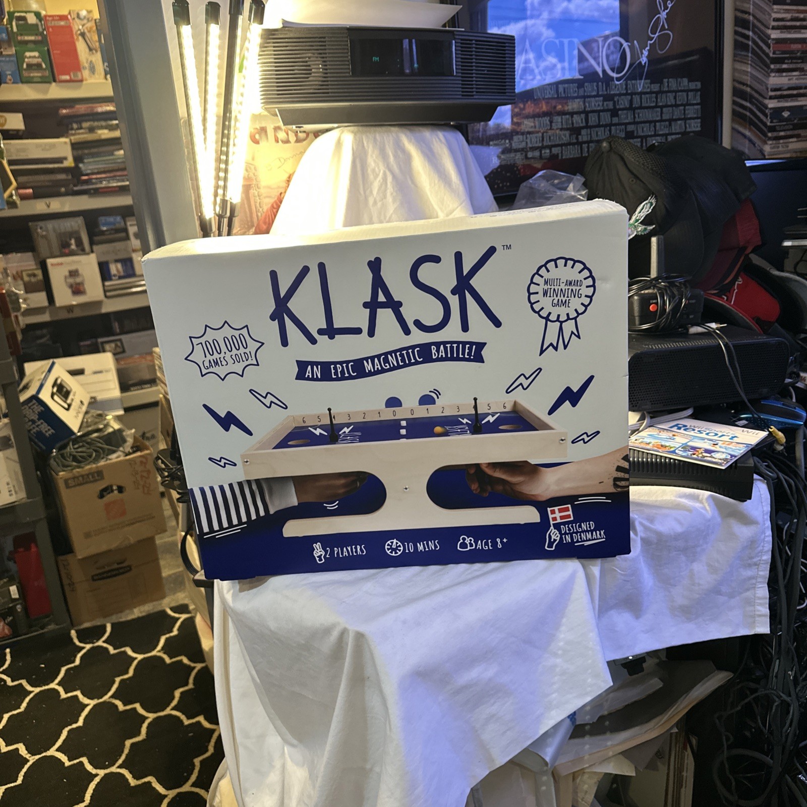 KLASK An Epic Magnetic Battle! – TableTop Game Two Player 10 Minute Age 8+ Denma