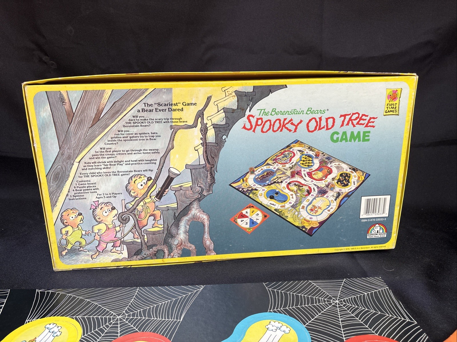 The Berenstain Bears: Spooky Old Tree Board Game 1989 COMPLETE