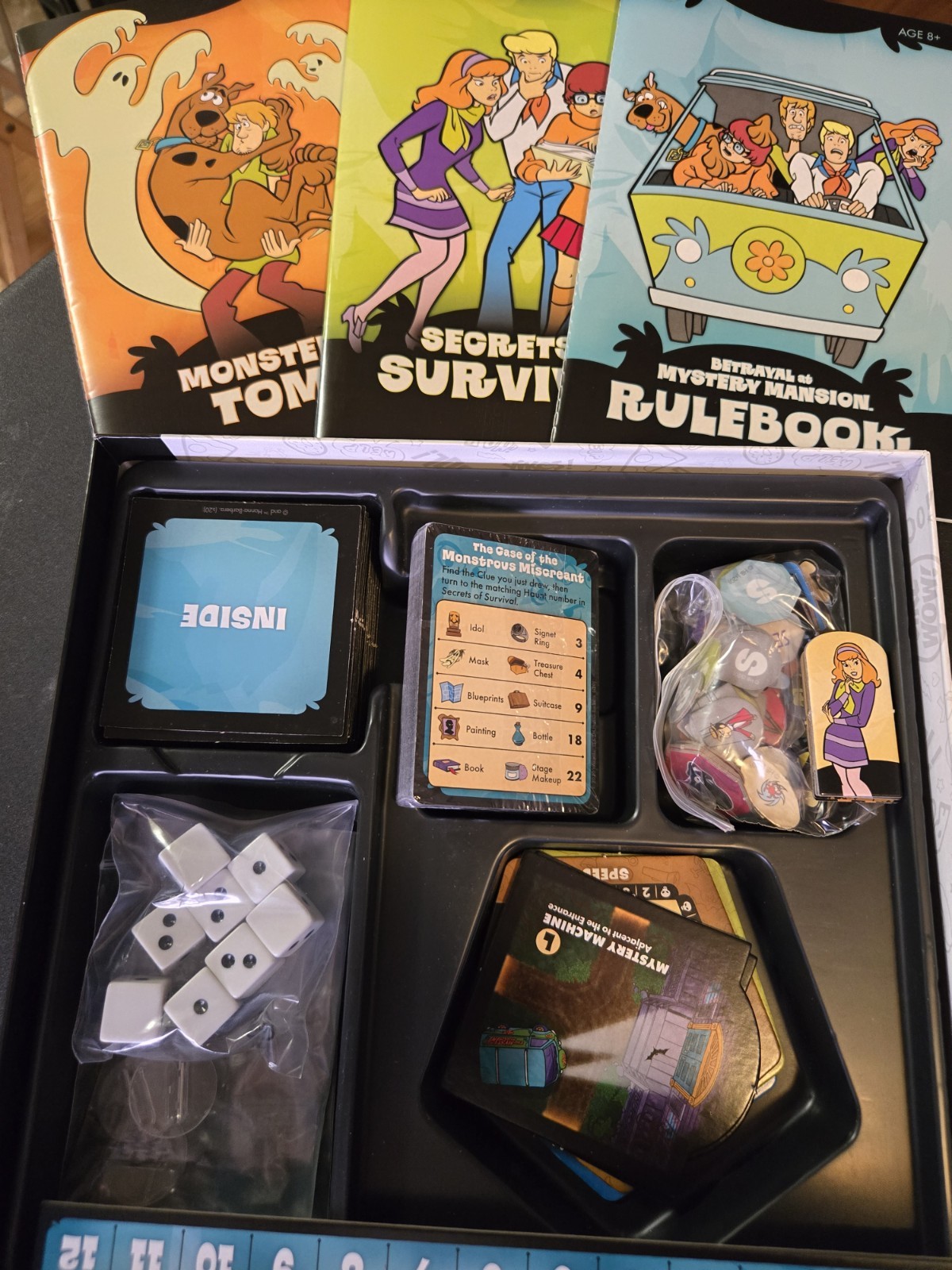Scooby Doo! Betrayal at Mystery Mansion AVALON HILL Complete In Box