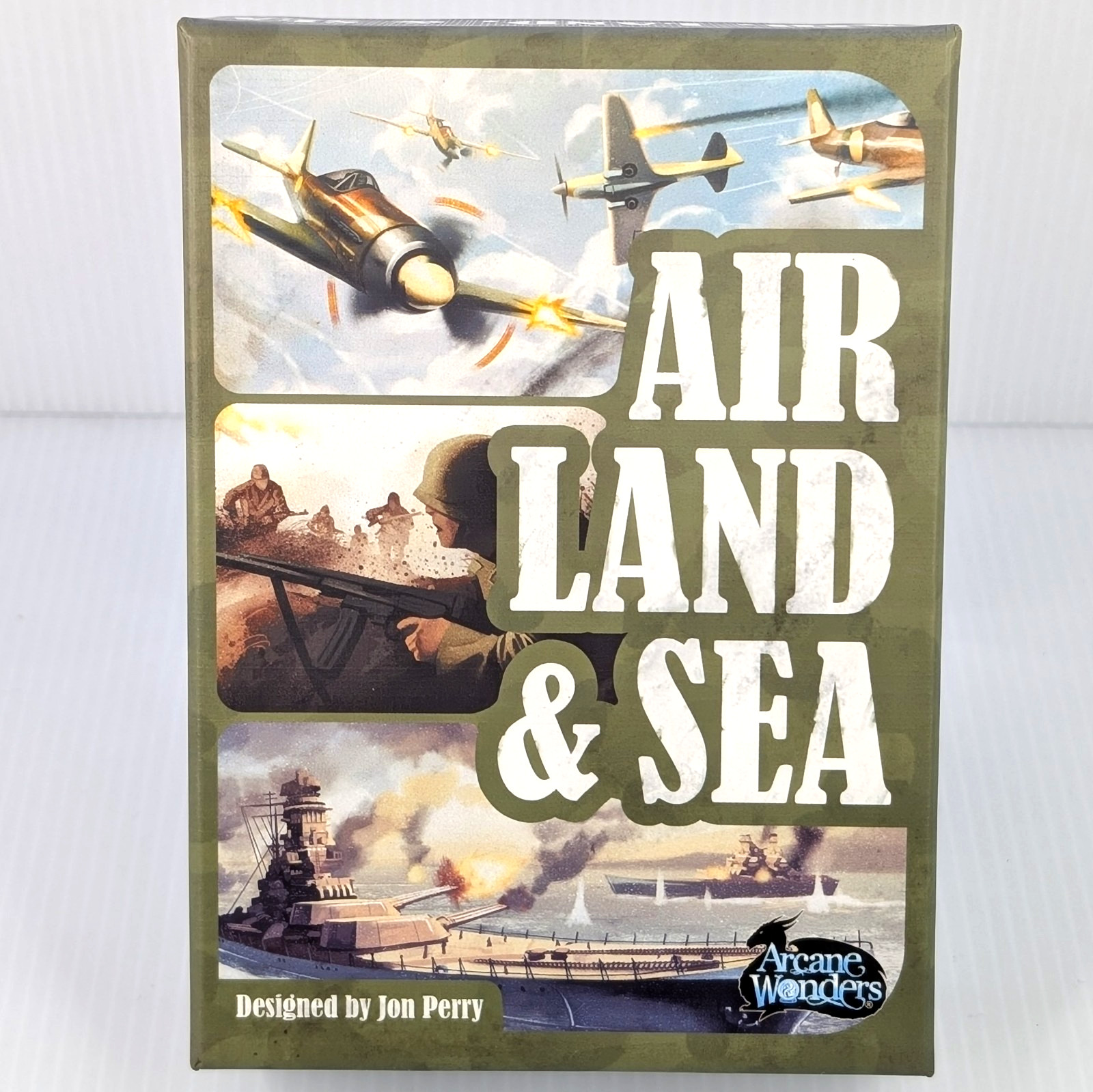 Air, Land & Sea Card Board Game Arcane Wonders, 100% COMPLETE