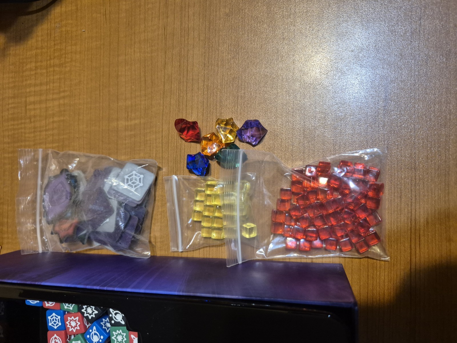 Complete Avengers Infinity War Thanos Rising 2018 USAopoly Dice Board Game