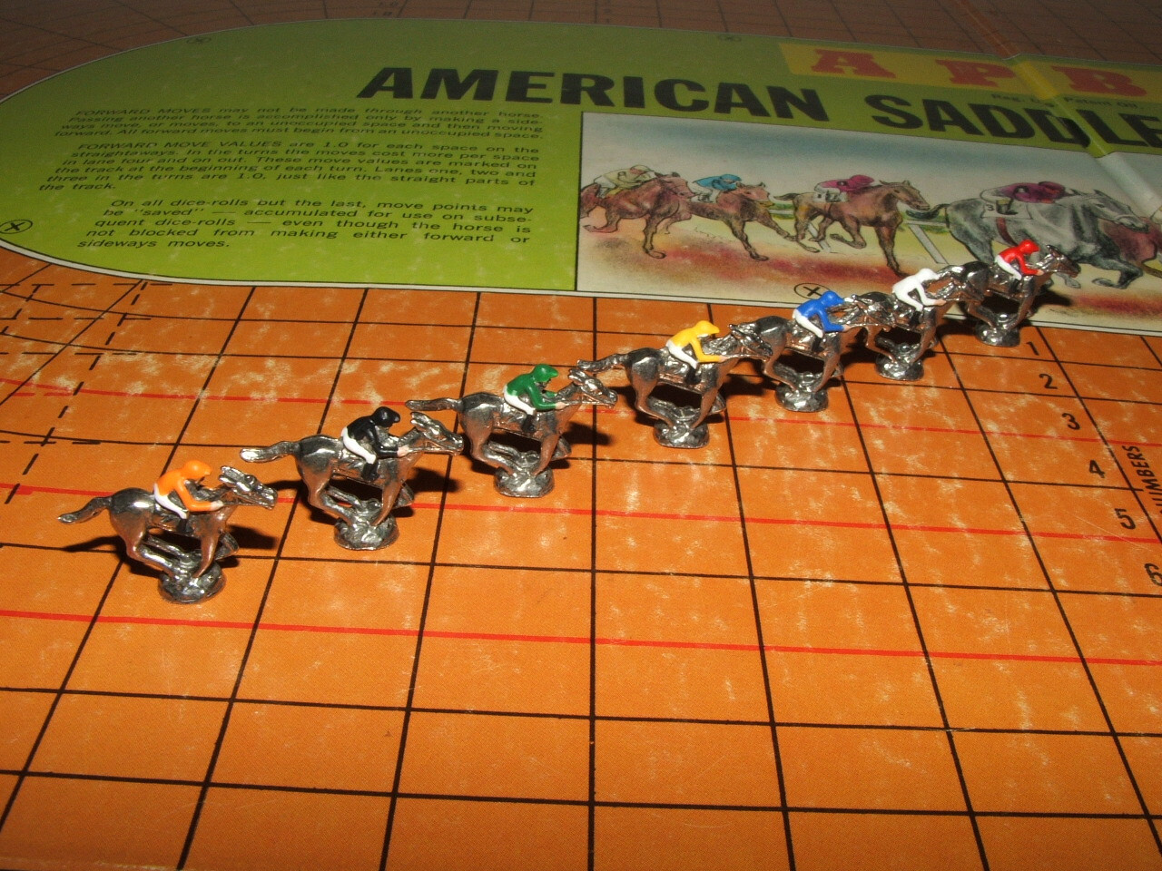 7 PIECE FIGURINE VINTAGE APBA AMERICAN SADDLE WIN PLACE SHOW HORSE RACING GAME