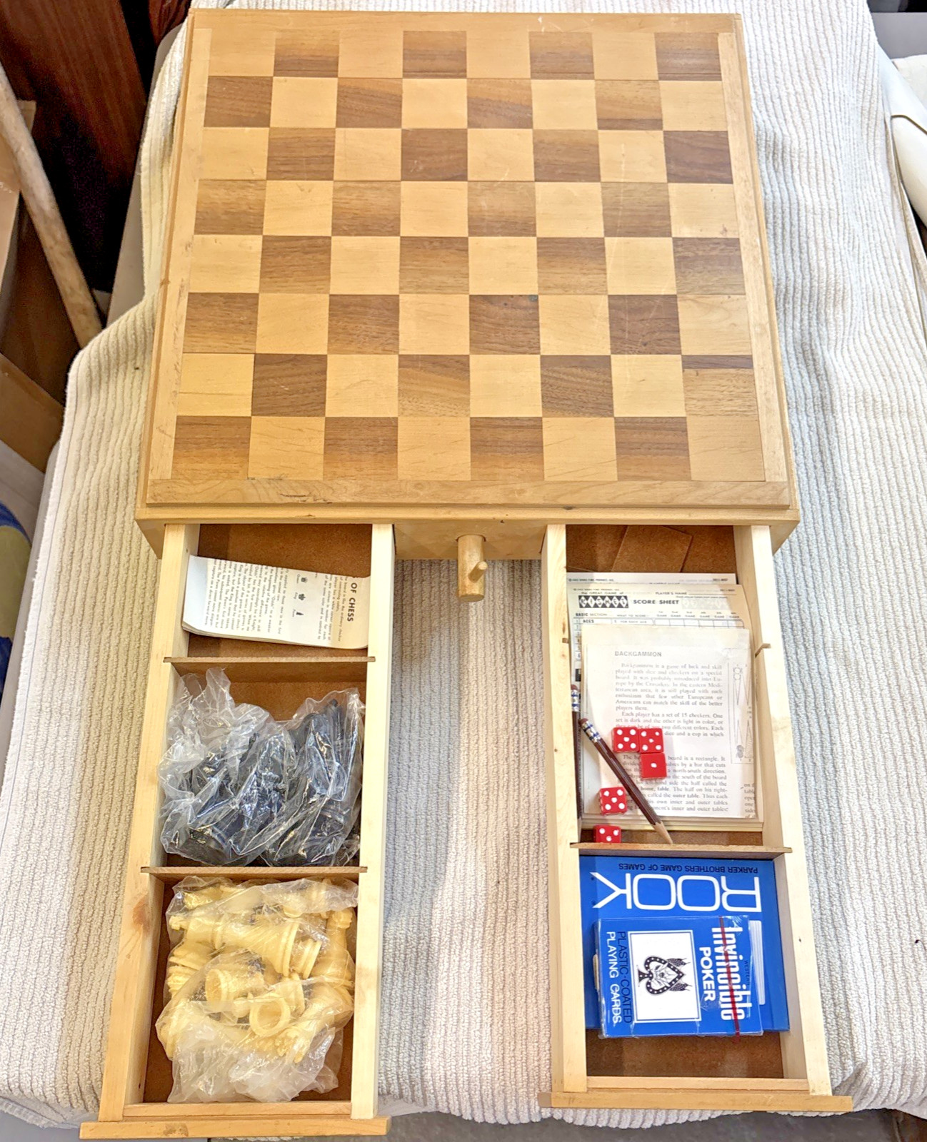 18” Milton Bradley Old-Style Game Box WOODEN CHESS SET Backgammon Rook Kismet