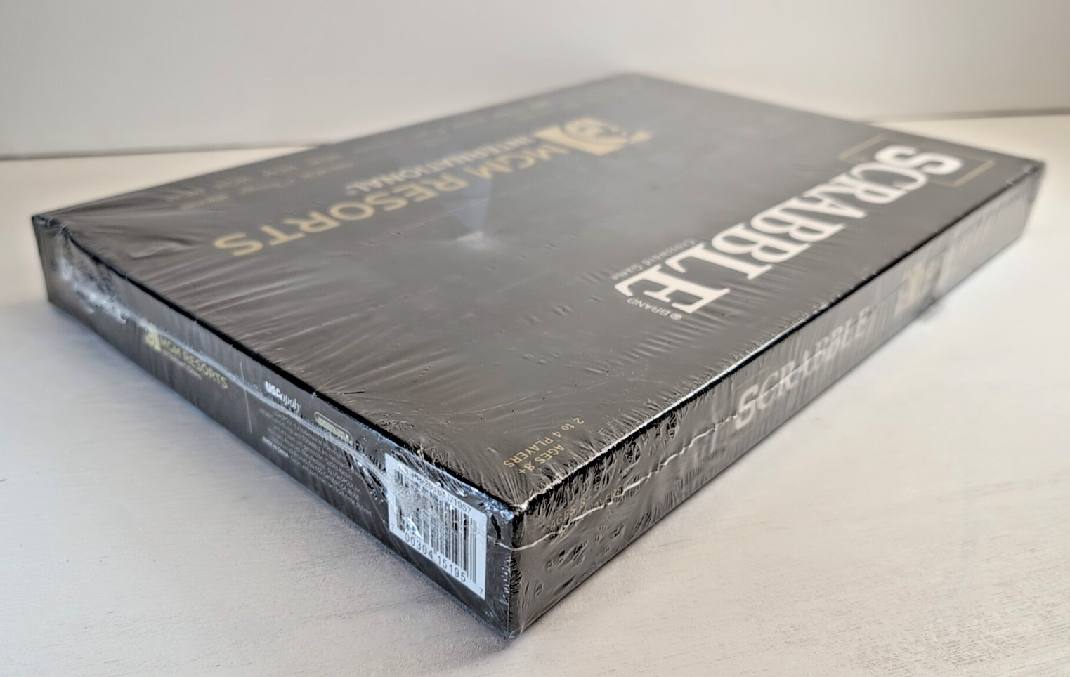 NEW! SEALED! SCRABBLE MGM RESORTS INTERNATIONAL USAOPOLY CROSSWORD BOARD GAME 8+