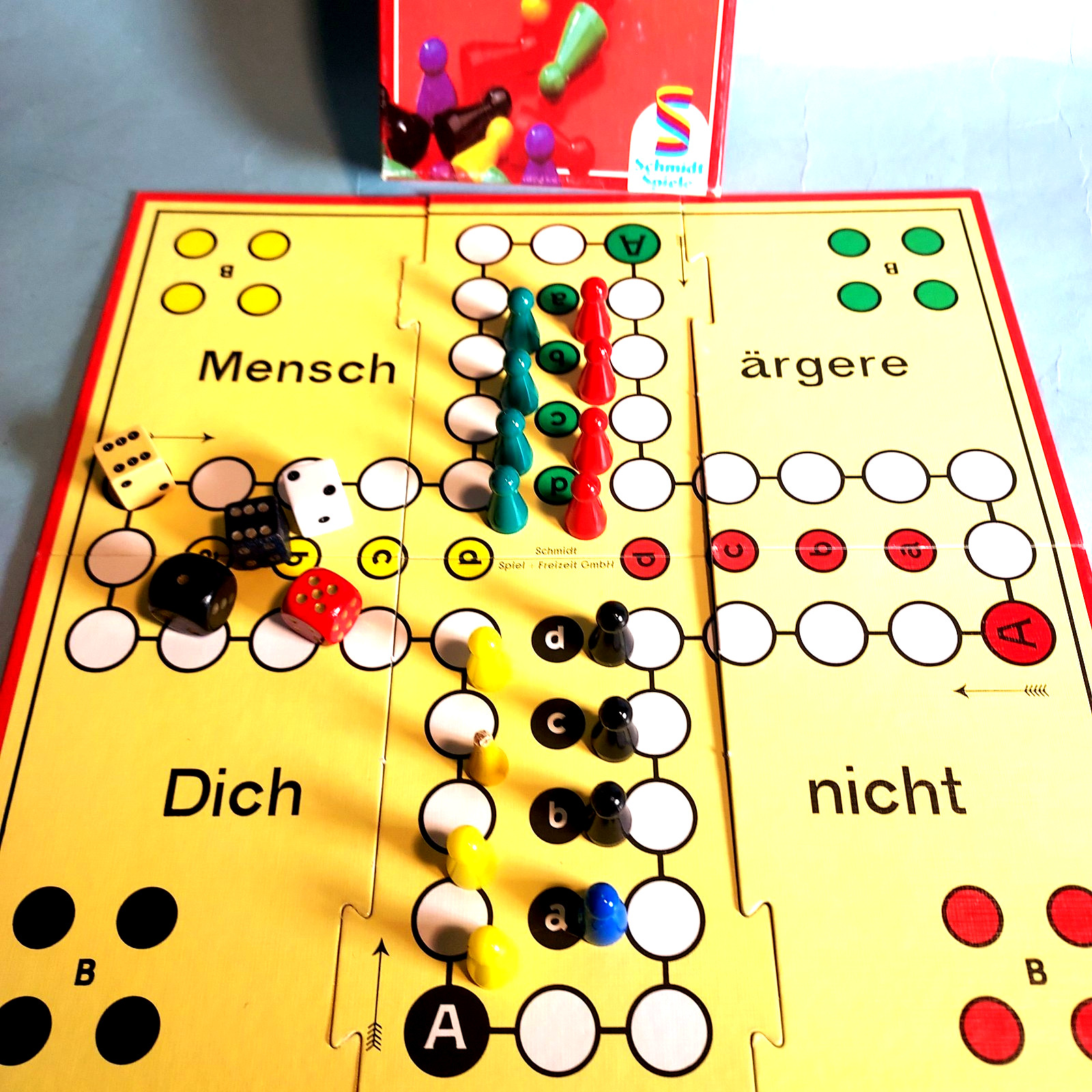 Vintage Mensch Game Complete Schmidt Spiele Excellent 1990’s