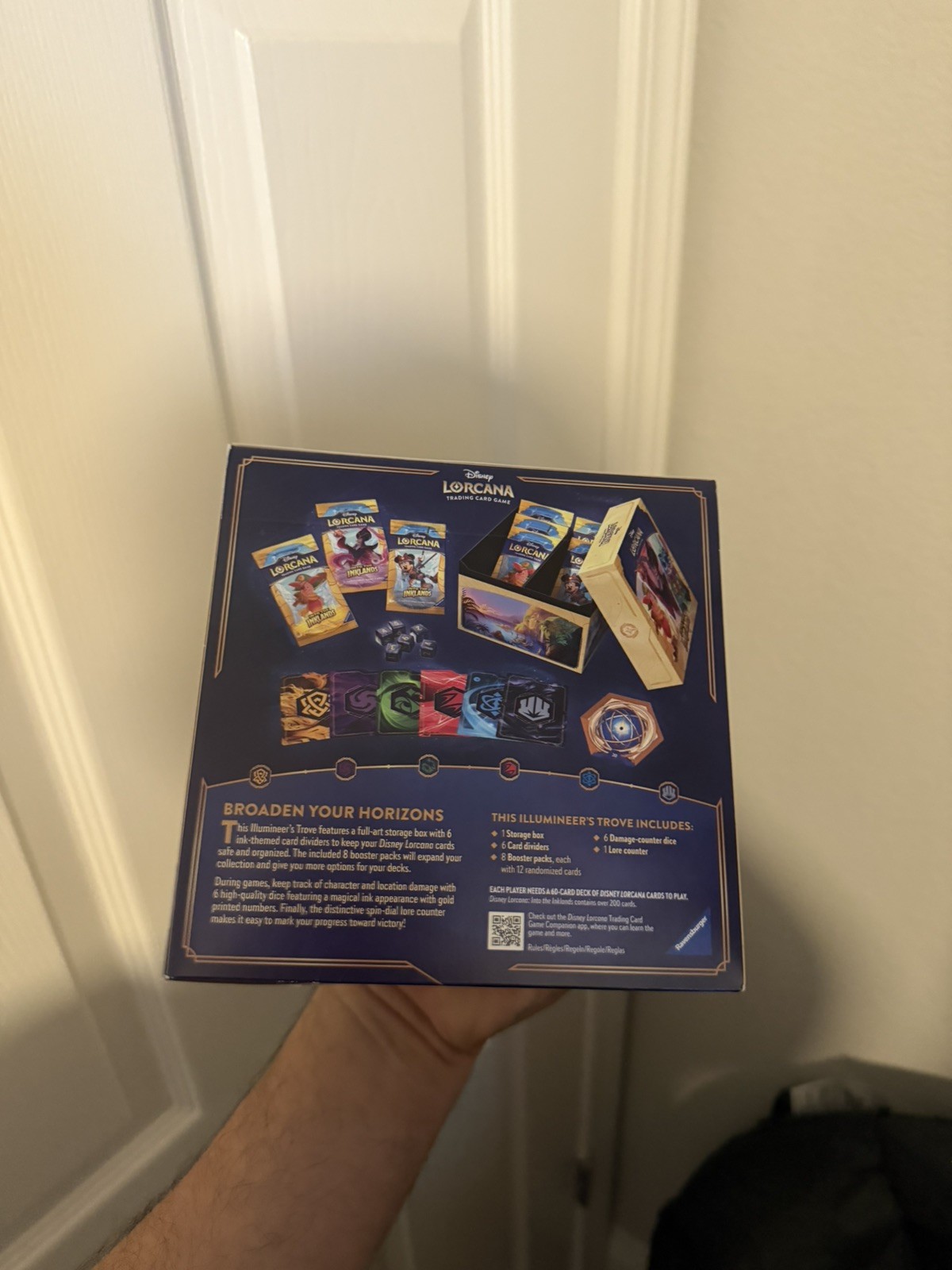 Ravensburg Disney Lorcana TCG Into the Inklands Illumineer’s Trove Box
