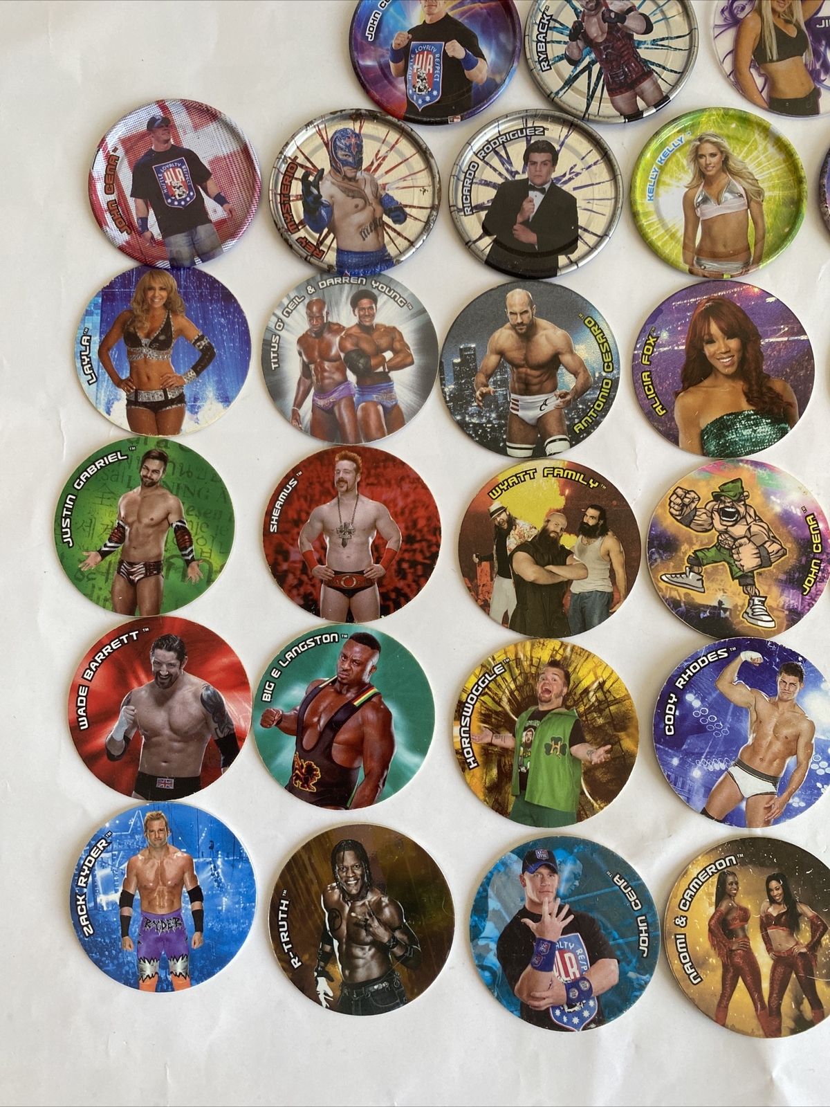 Lot of 36 Tazos Metal And Normal WWE Sabirtas Mexico