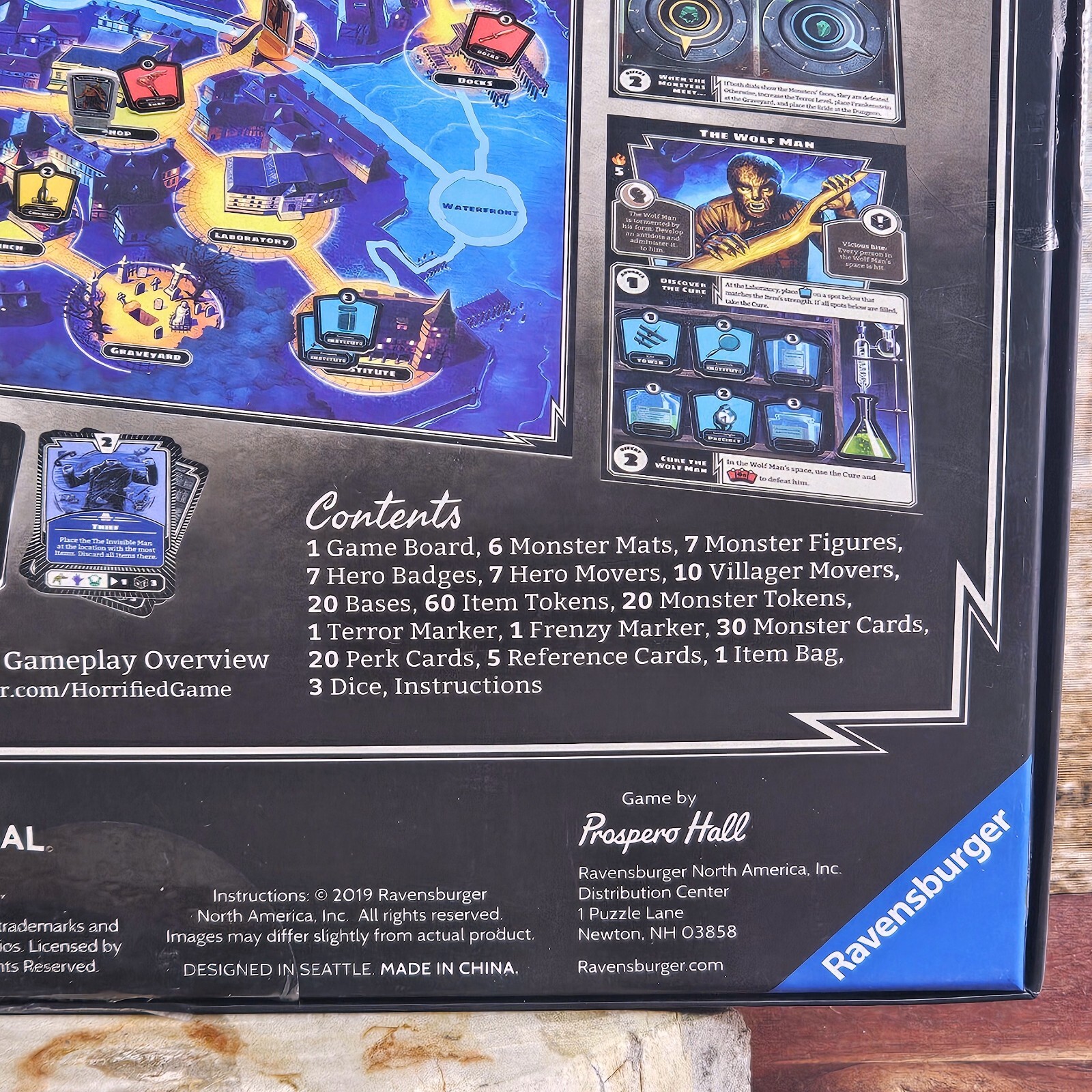 Ravensburger Universal Studio Monster HORRIFIED Board Game Creature Black Lagoon