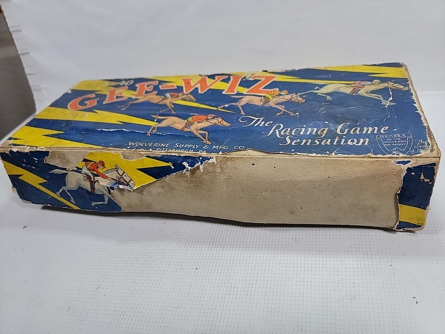 Vintage Gee-Wiz No.40 – Racing Game Tin Litho Simulator Wolverine Horse