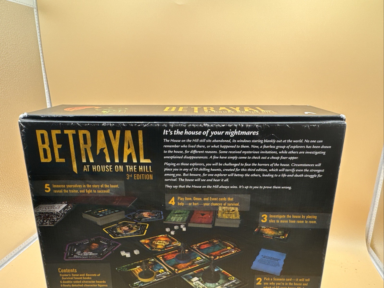 Board Games Betrayal at House on the Hill (3rd Ed) Box VG/EX