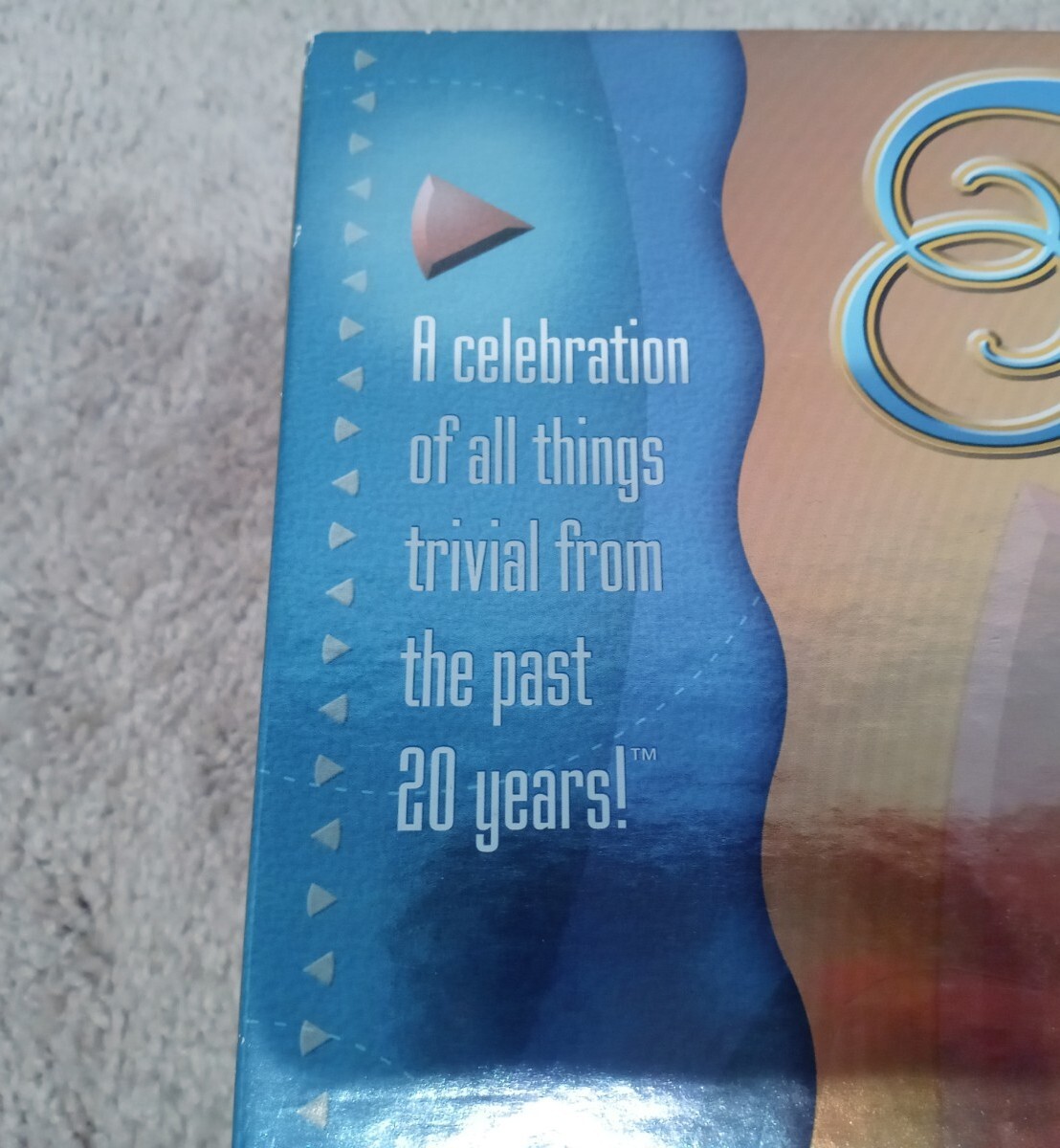 TRIVIAL PURSUIT 20TH ANNIVERSARY Edition Family Board Trivia Game – New SEALED