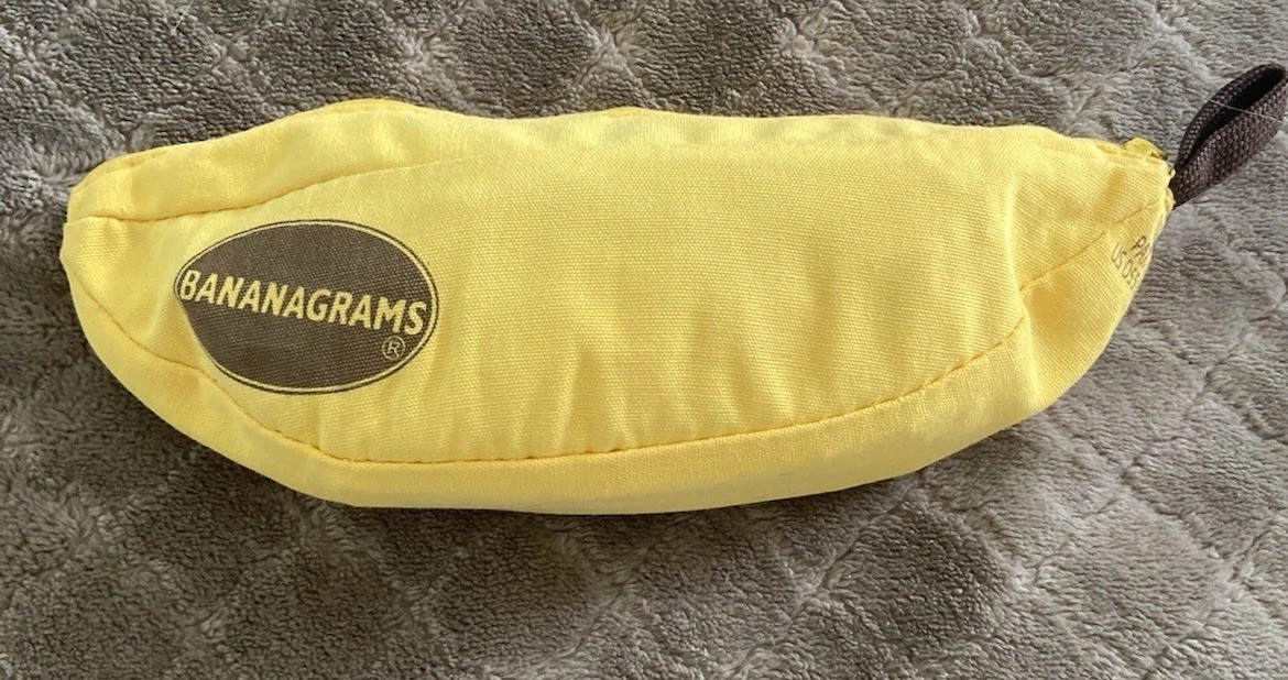 BANANAGRAMS Game Complete 144 Pieces Zippered Bag & Original Tag