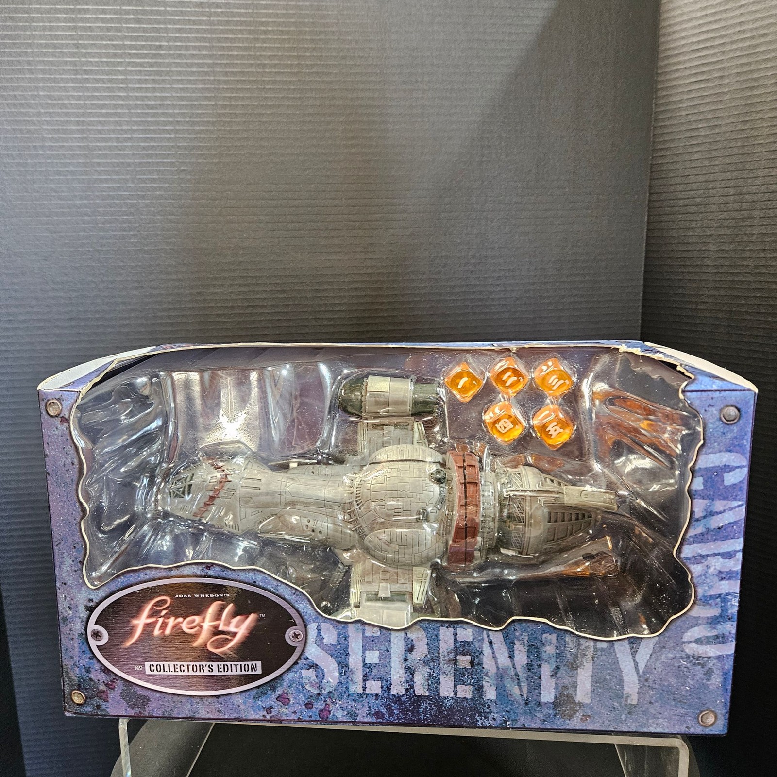 Yahtzee Firefly Collectors Edition Board Game Serenity Ship Dice Cup 5 Dice