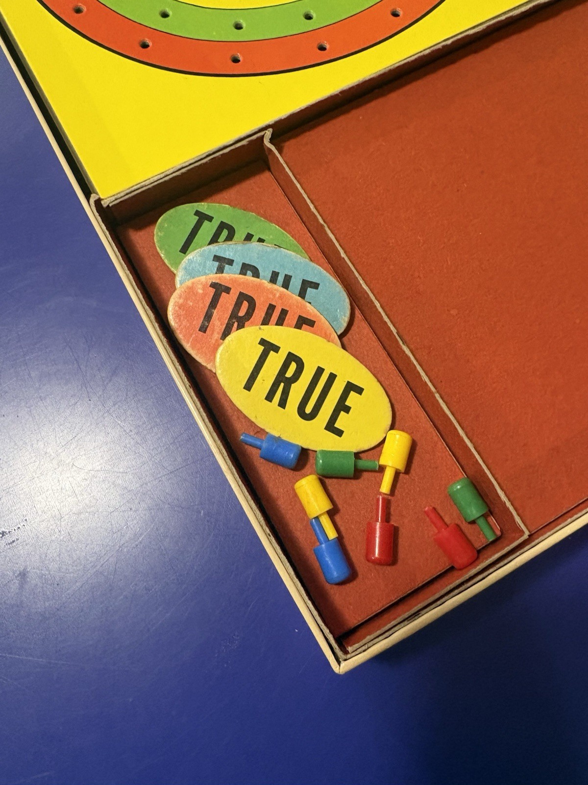 Vintage Eye Witness Game. ©️1971 Milton Bradley Co.