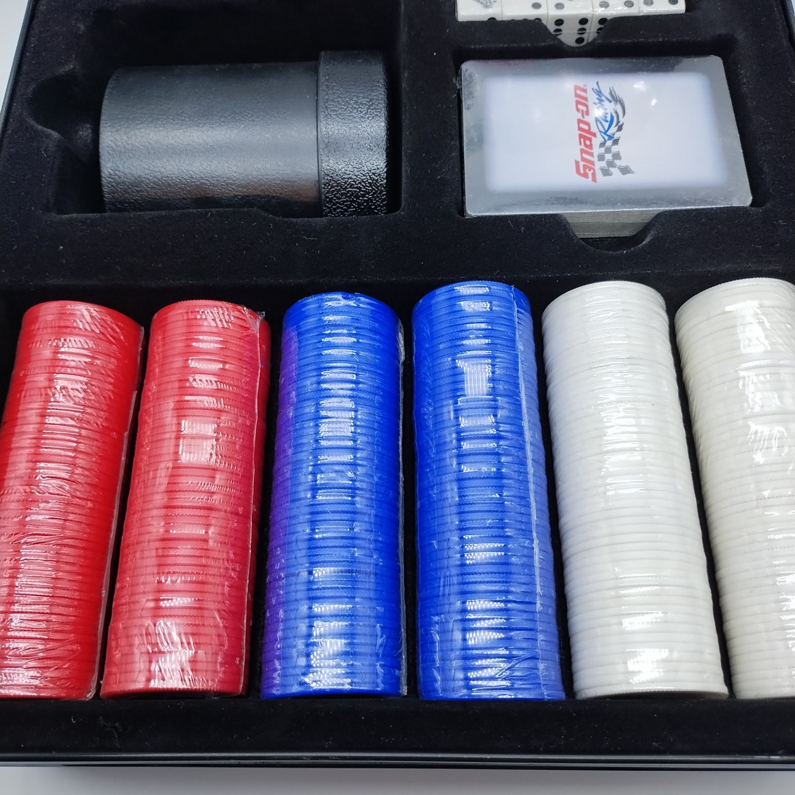 2003 Sealed Snap-On Car Racing Game Set Ltd Edition Poker Chips Cards Dice & Cup