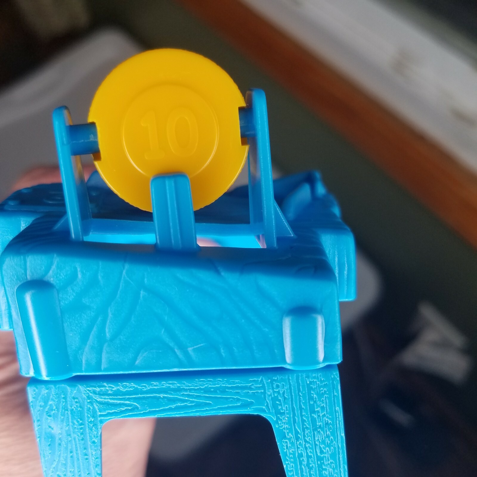 2005 Mouse Trap Board Game Replacement Blue Yellow Part 9 and 10 Bin16