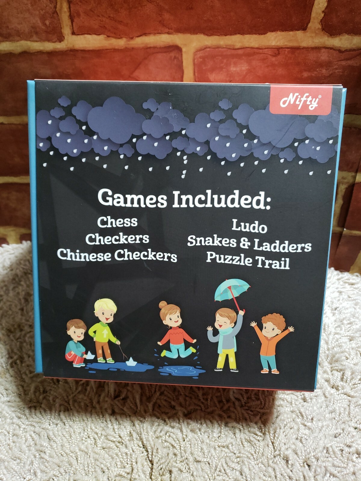 Nifty Indoor Rainy Day Games Kit. 6 Classic Game Set MSRP $30 4268