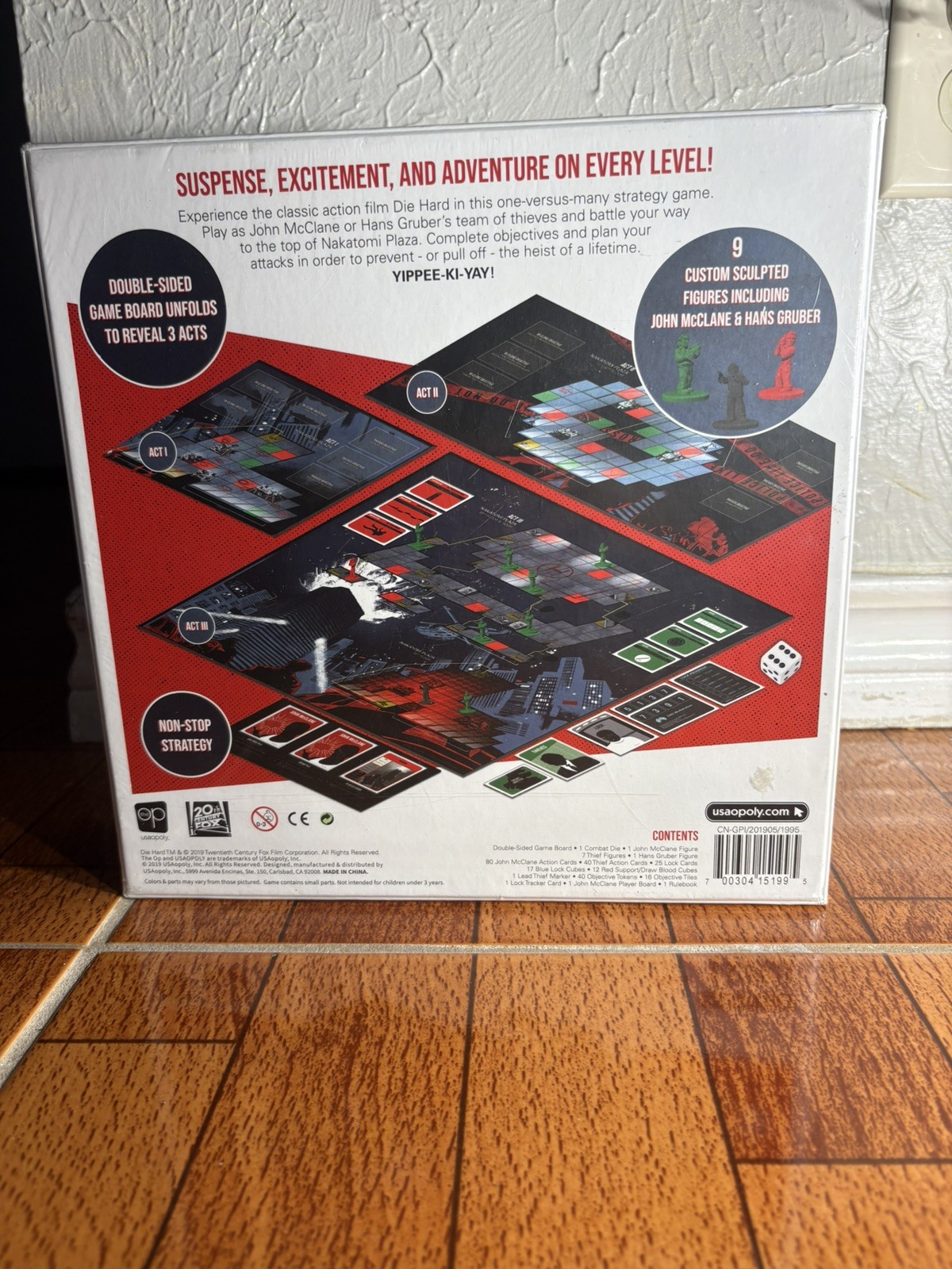 Die Hard Nakatomi Heist Board Game YKYMF Bonus Pin New Sealed Christmas Classic