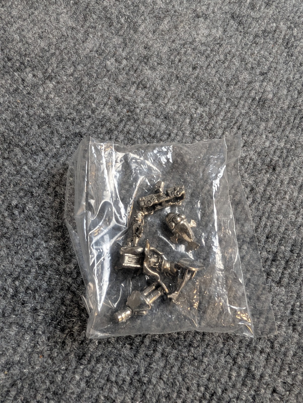 MONOPOLY THE SIMPSONS Game Replacement Parts, Set of 6 Pewter Tokens ONLY NEW