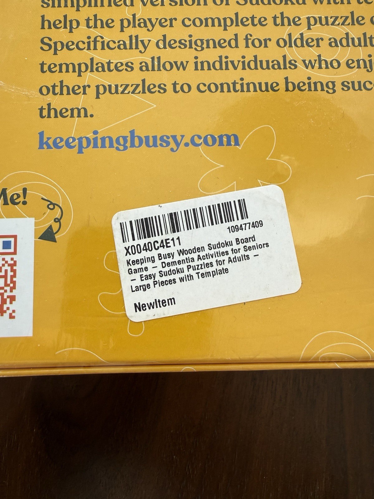 New Keeping Busy wooden Sudoku Board Game Sealed Large Pieces