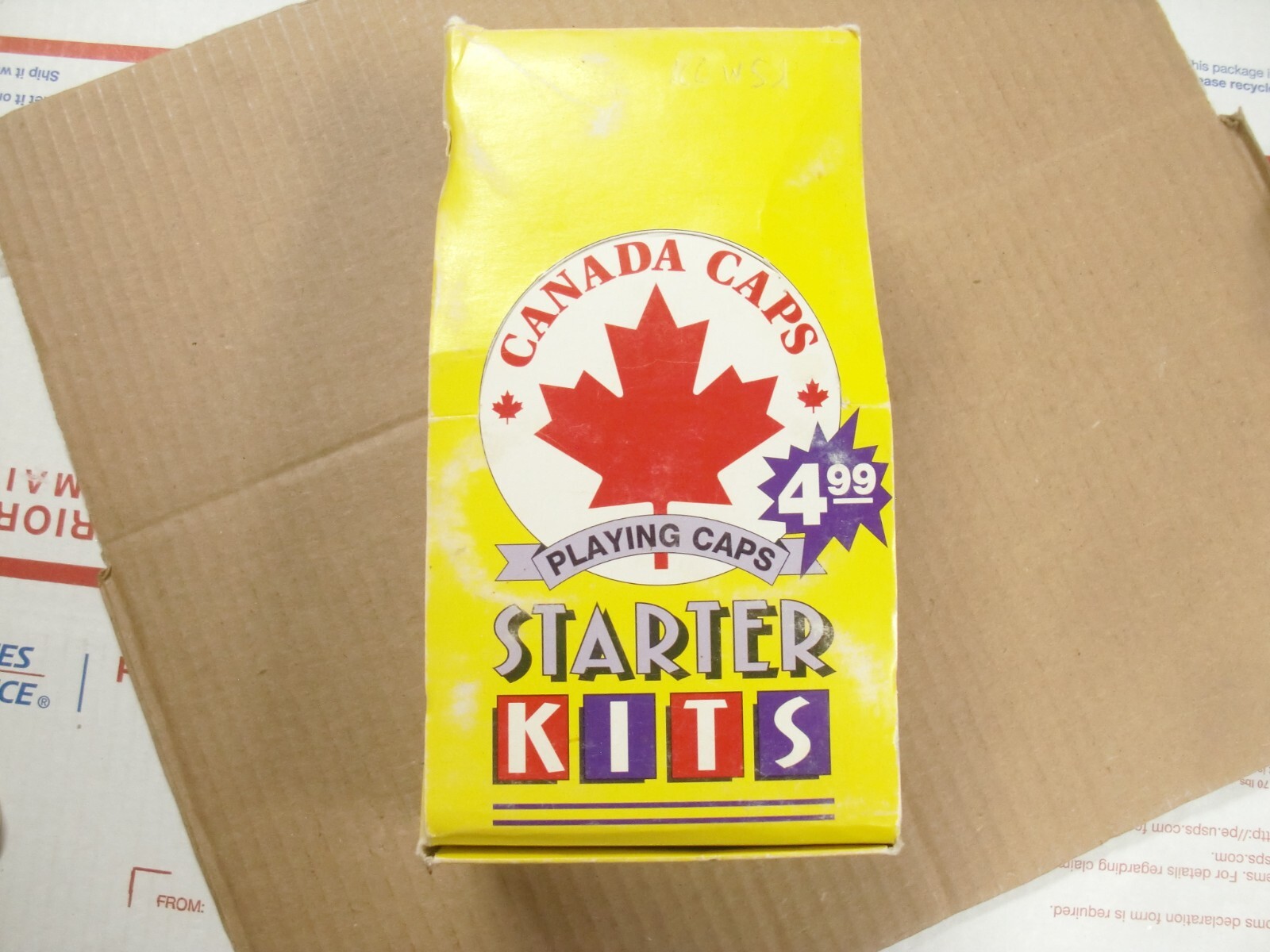 POGS/MILKCAPS CANADA CAPS STARTER KITS BOX WITH 16 STARTER POG KITS IN CANISTERS