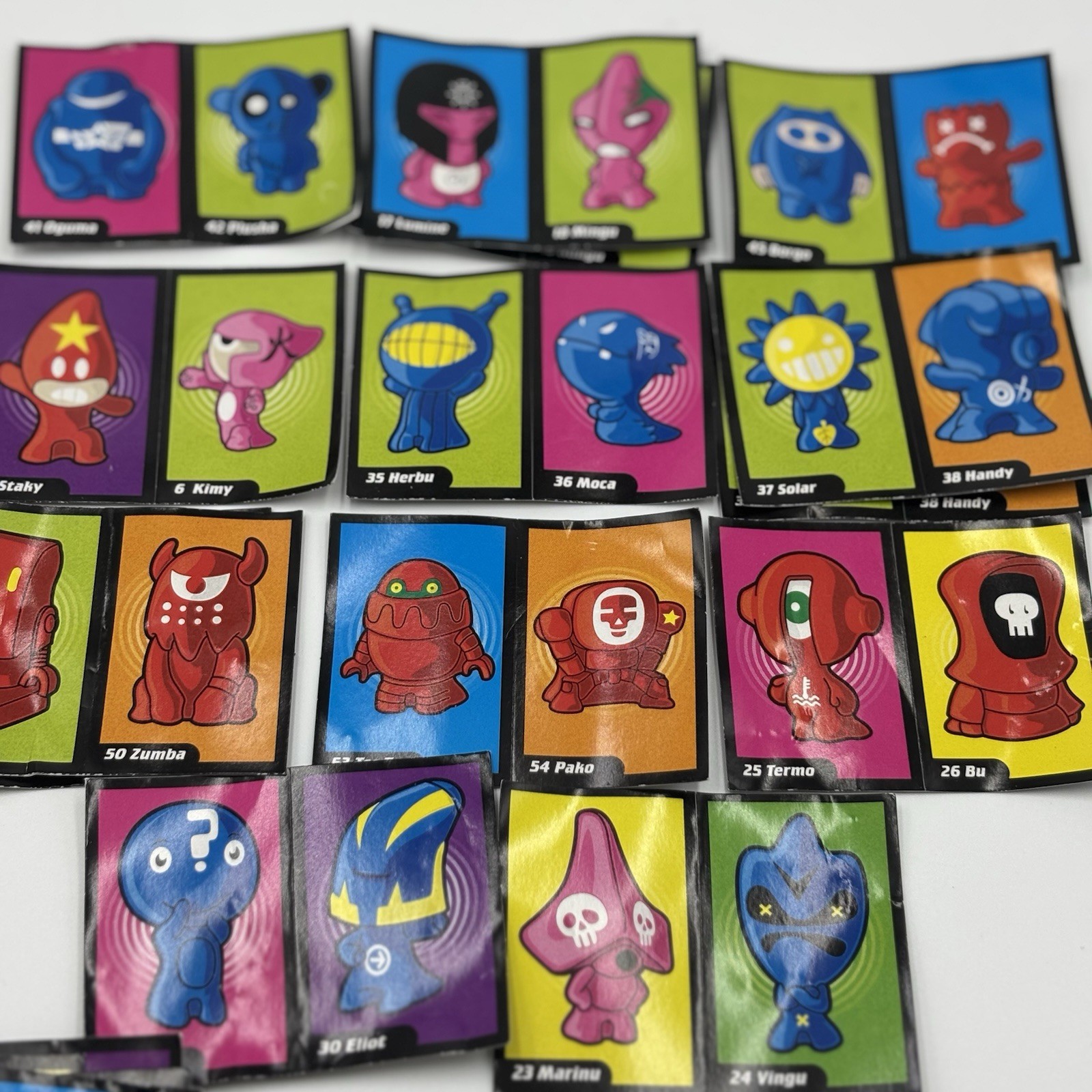 Amazing Graphics Stickers – European Turkey release Urban Toys Gogos Crazy Bones