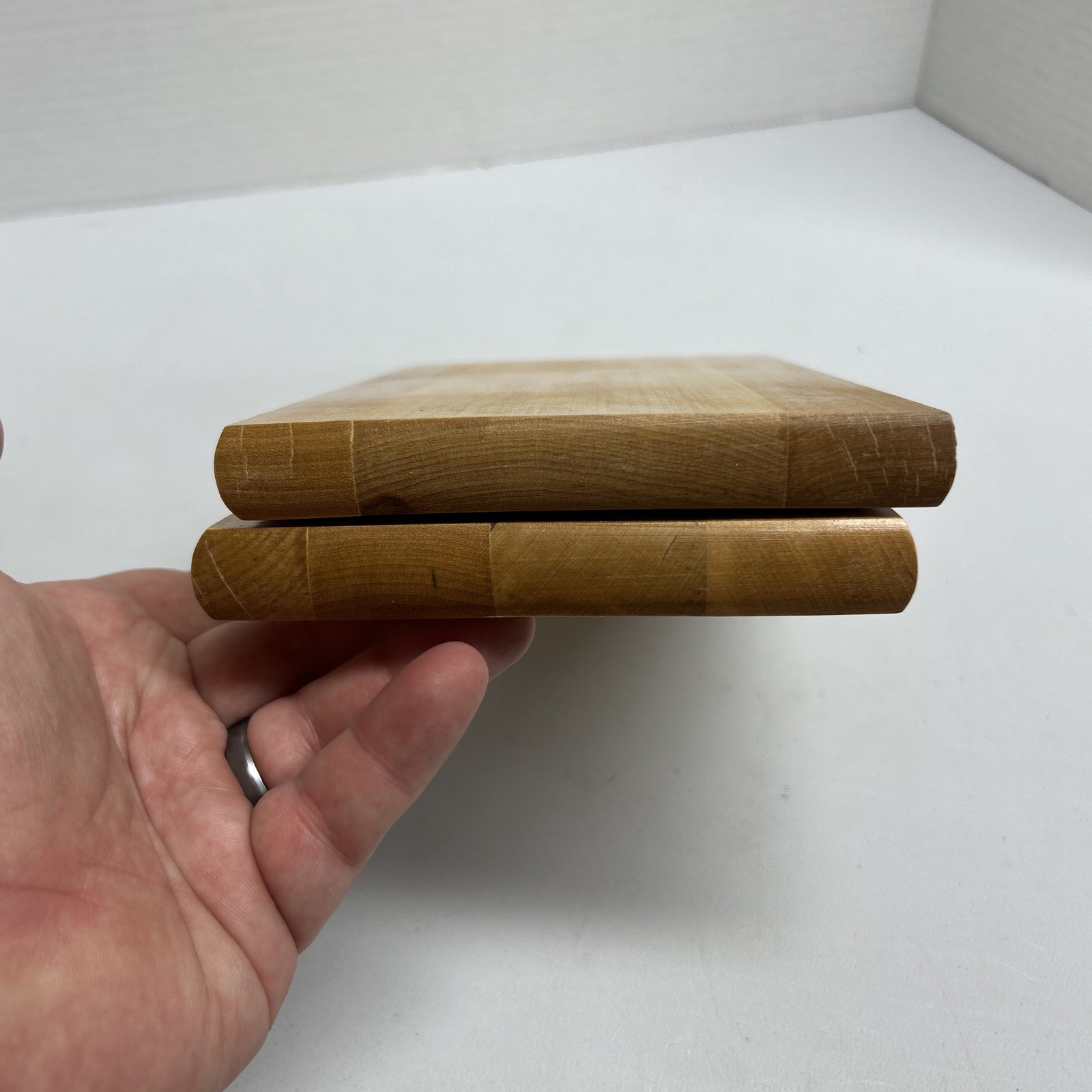 Oak Finished Wood Board w/ Gemstone Pieces MANCALA – 2001 Cardinal Solid Wood