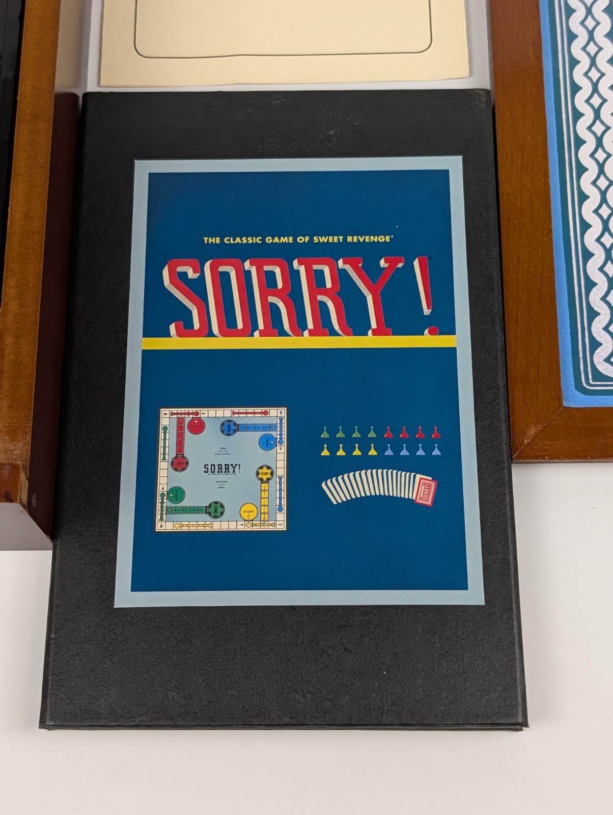 SORRY! Vintage Game Collection – Wooden Wood Box Bookshelf Edition Board Game⬅️