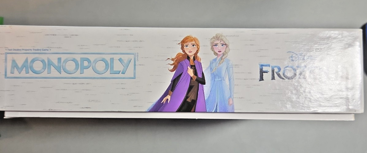 Monopoly Frozen II Disney Edition Board Game Elsa Olaf Kristoff Anna Complete