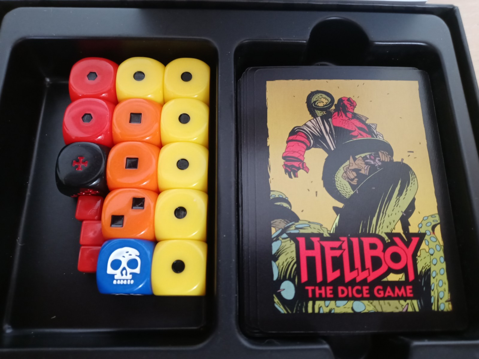 Hellboy The Dice Game Mantic Dark Horse Comics Complete 2021