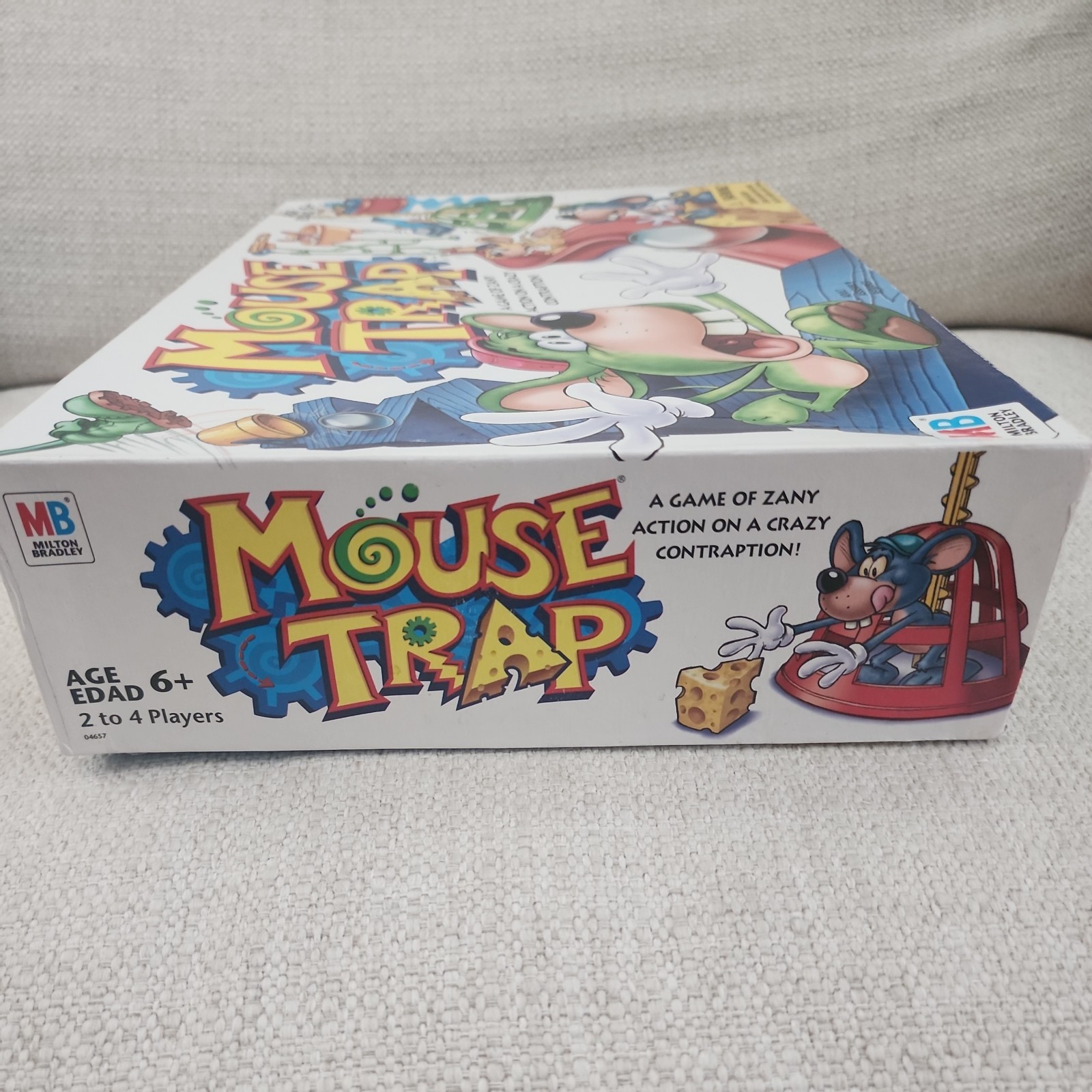 VINTAGE Mouse Trap COMPLETE Milton Bradley 2005 Classic Board Game Kids Family