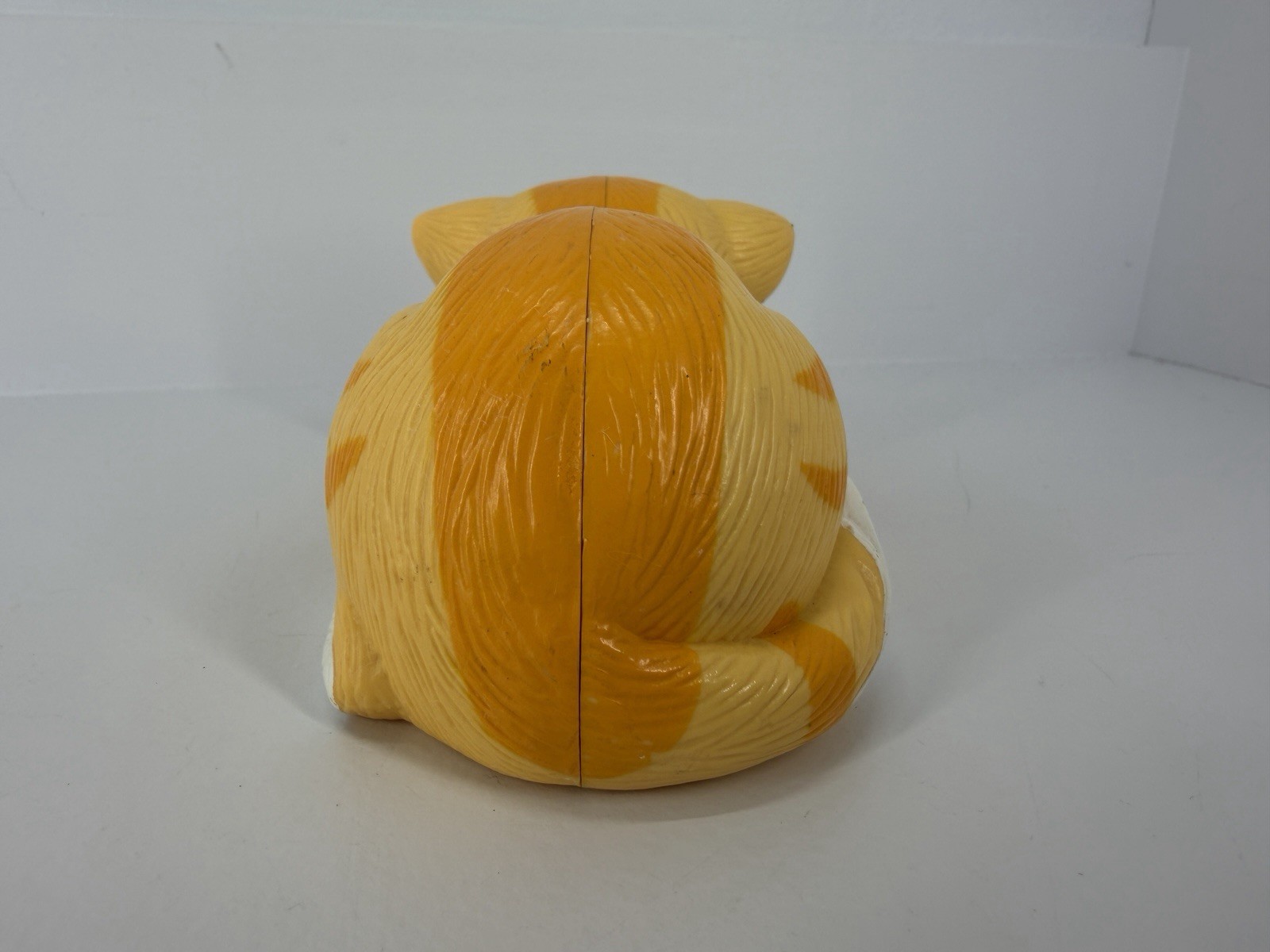 1994 Milton Bradley Hide N Squeak Cat Electronic Hide & Seek Game – Cat Only