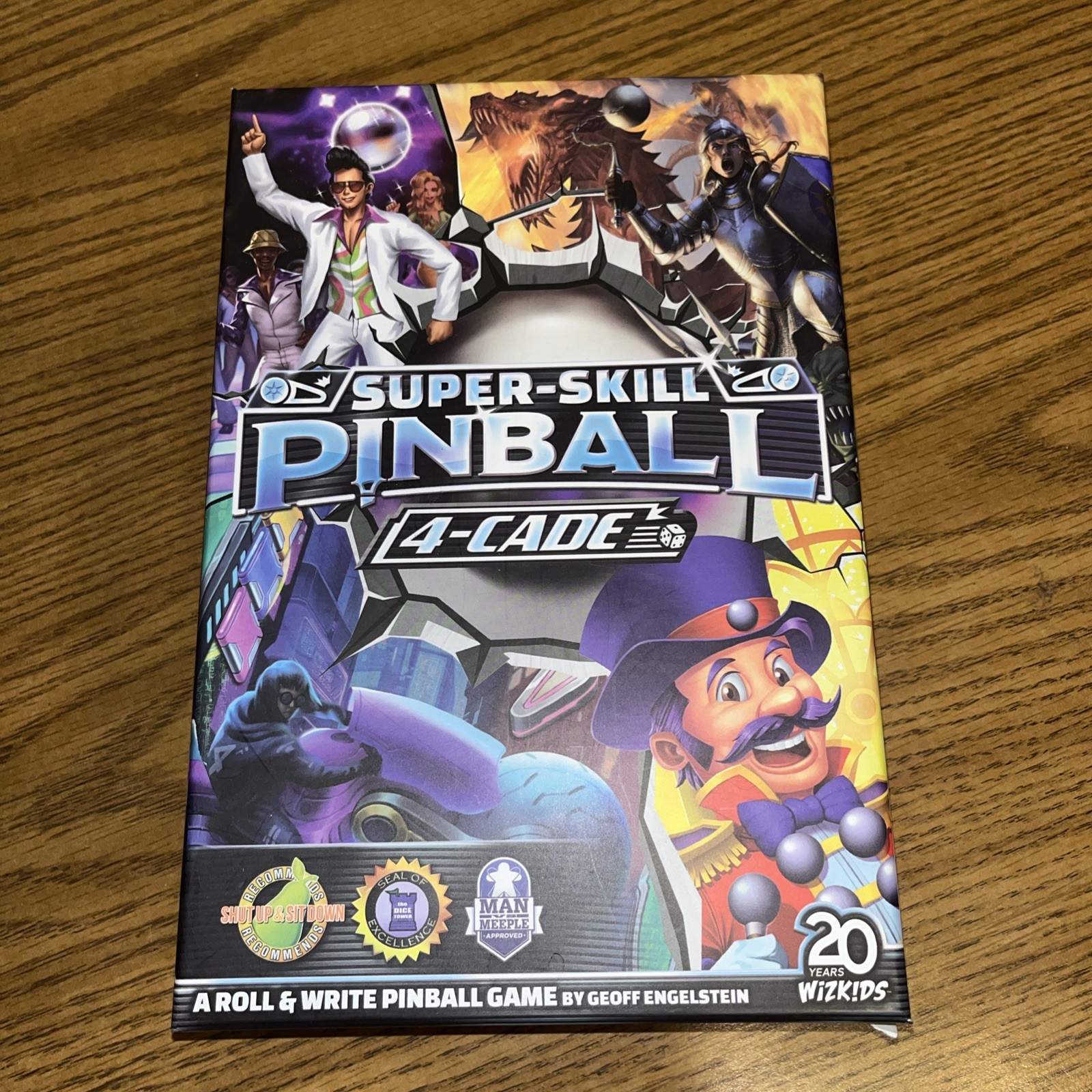 WizKids Super-Skill Pinball 4-Cade Roll & Write Pinball Dice Game New Open Box