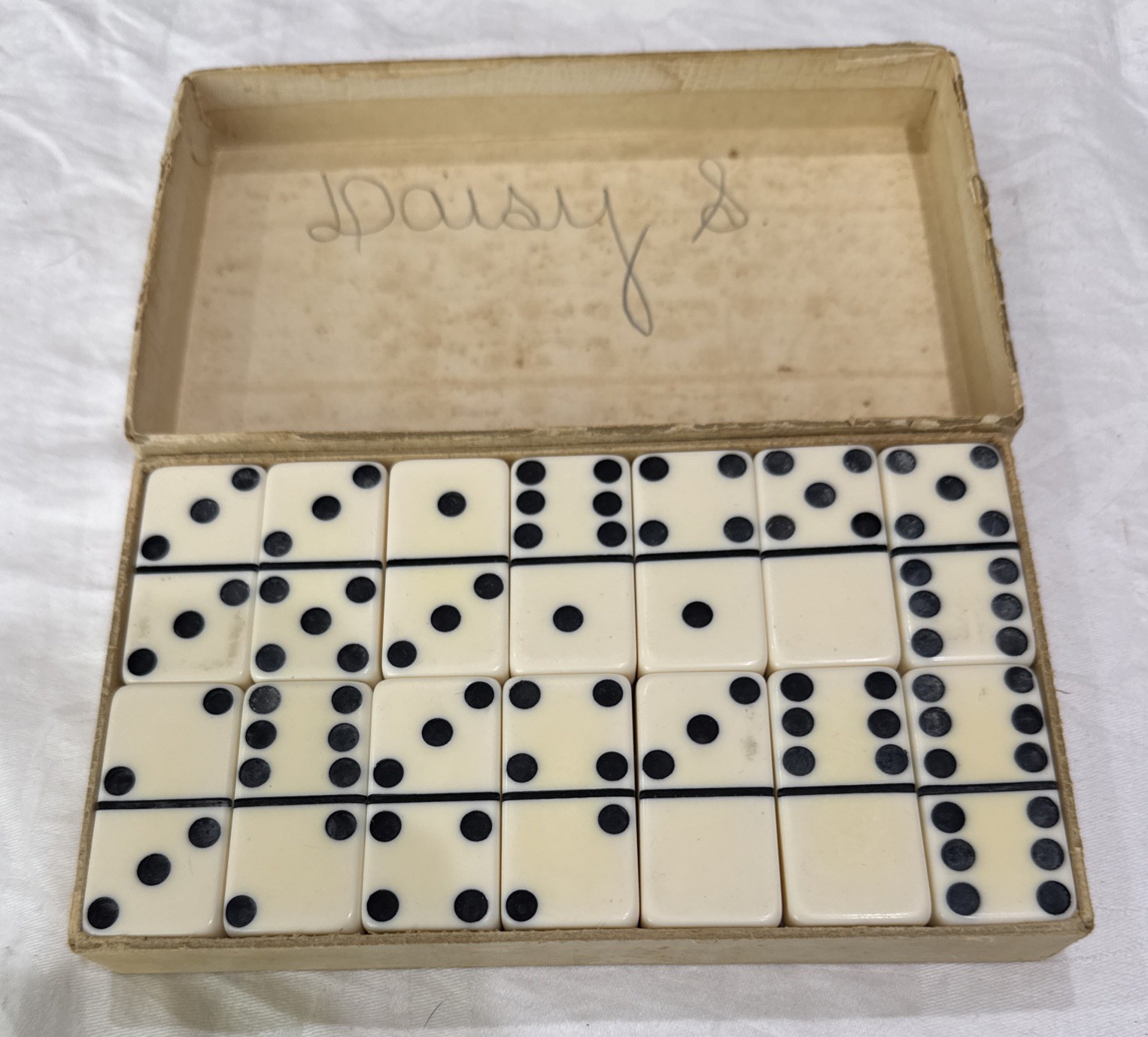 Vintage Puremco No. 716 Marblelike Extra Thick Dominoes Black & White * Free S/H