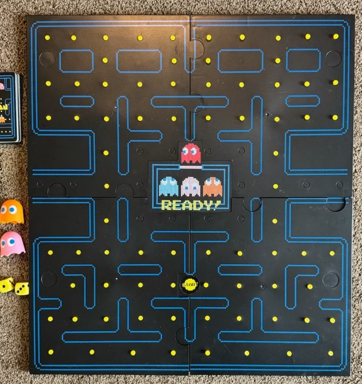 Pac-Man The Board Game Complete – Tested – Classic With Authentic Arcade Sounds!