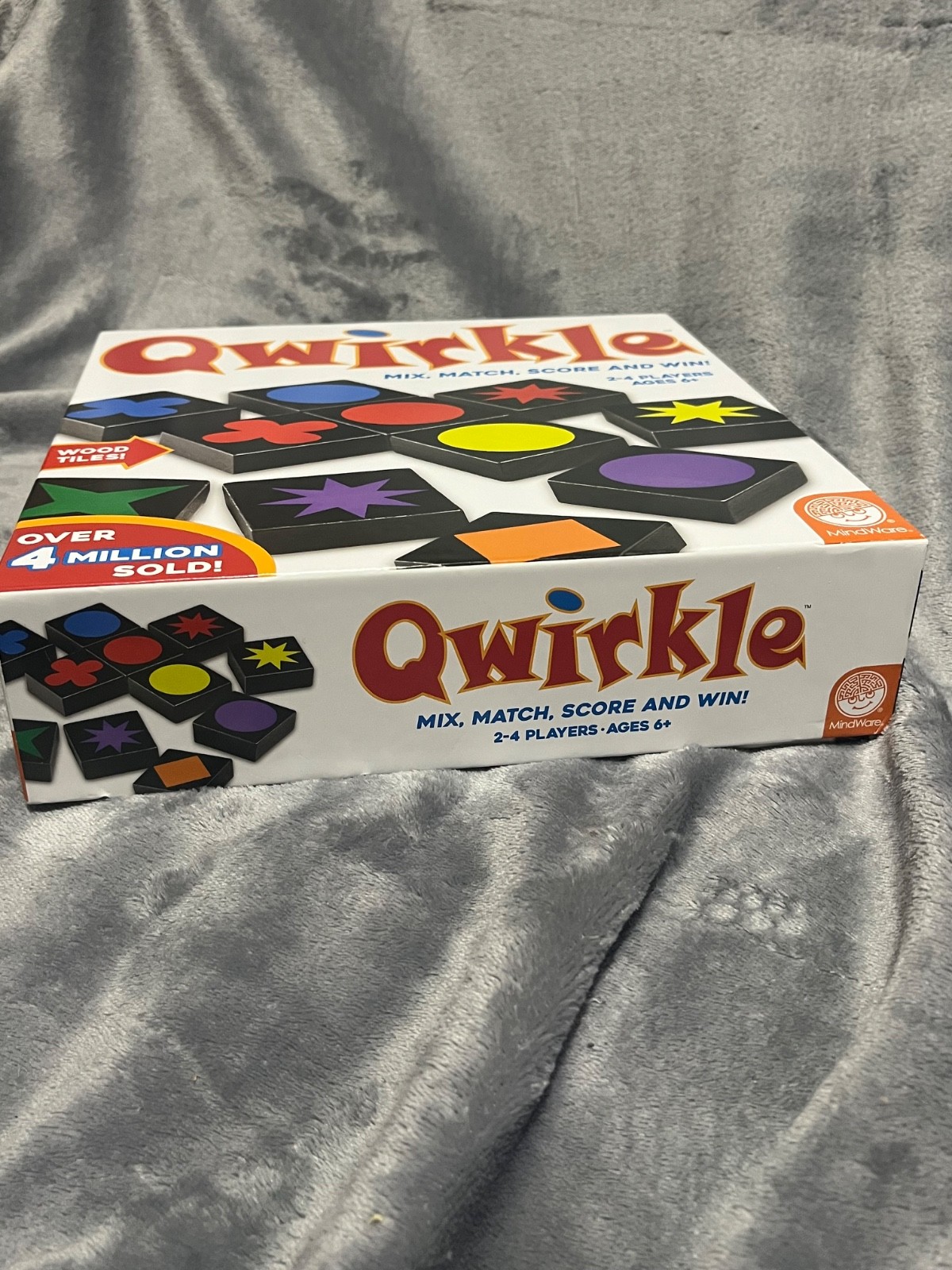 Qwirkle Board Game With All Pieces & Instructions Included -Excellent Condition