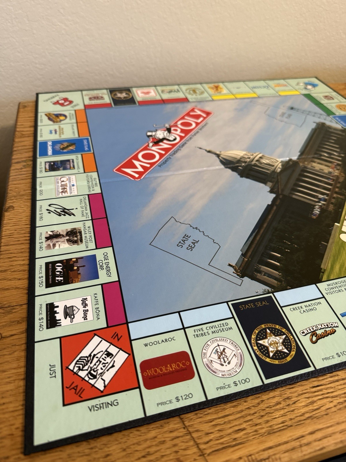 Parker Bros. Monopoly Oklahoma Centennial Edition Board Game 2 to 6 Players-EUC