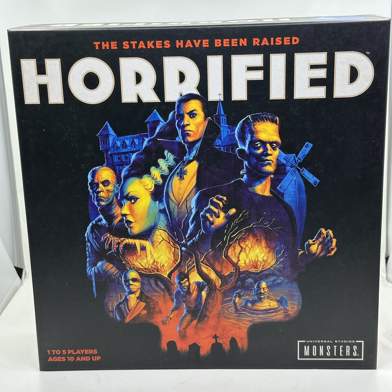 Ravensburger 60001836 Horrified Universal Monsters Strategy Board Game