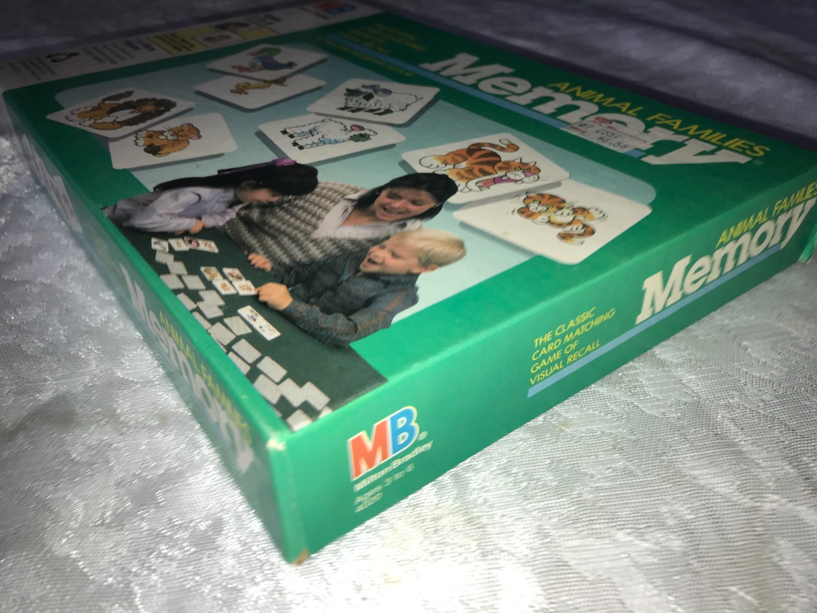 Rare NOS 1986 RAVENSBURGER Classic ANIMAL FAMILIES Kid MEMORY TILE Matching GAME
