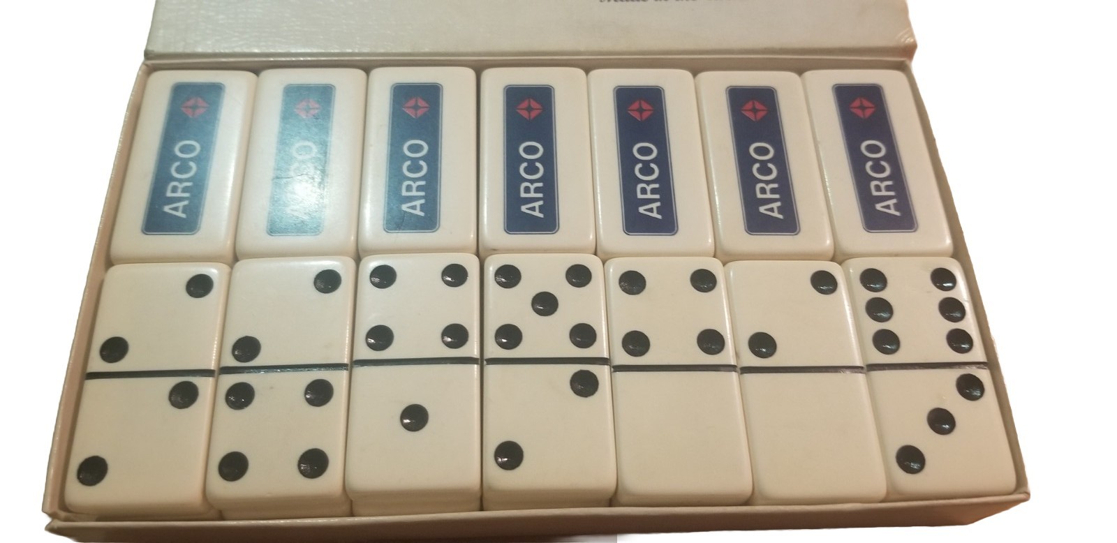 Vintage Puremco ARCO Logo Marblelike Dominoes No 1632 Tournament Large Face USA